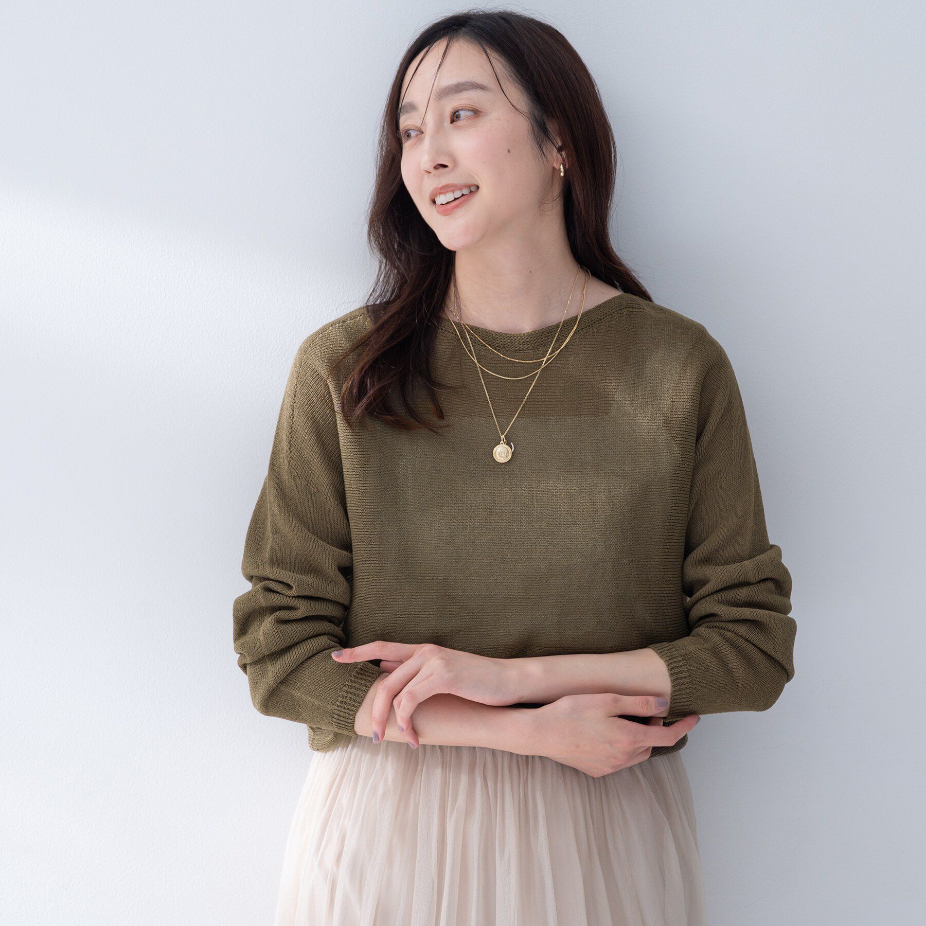 UNTITLED「【古畑星夏さん着用/8色展開/程よい透け感】ドライタッチボートネックニット」|ニット・セーター|