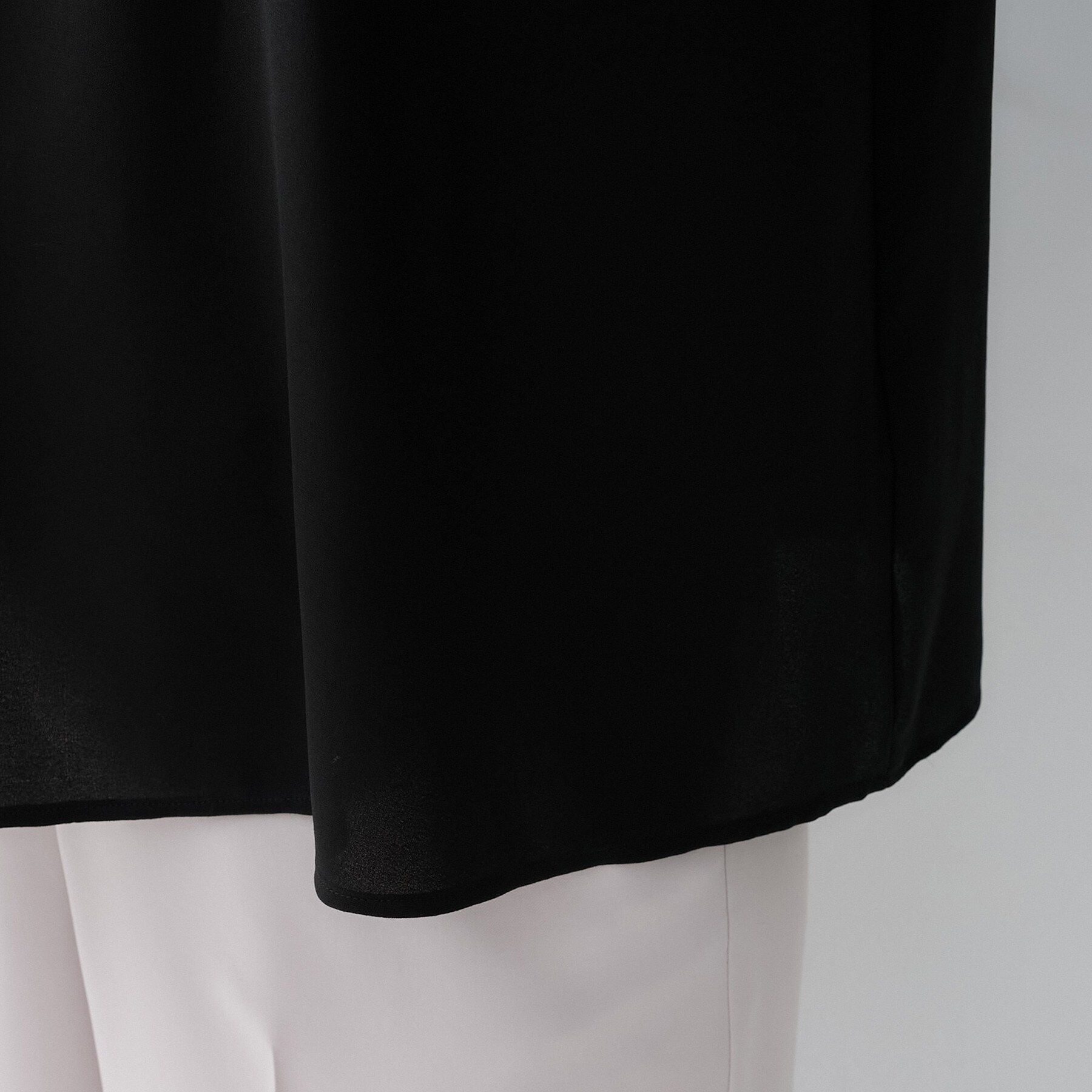 UNTITLED「【洗える/ジャケットインナー】シルキータッチTブラウス」|シャツ・ブラウス|