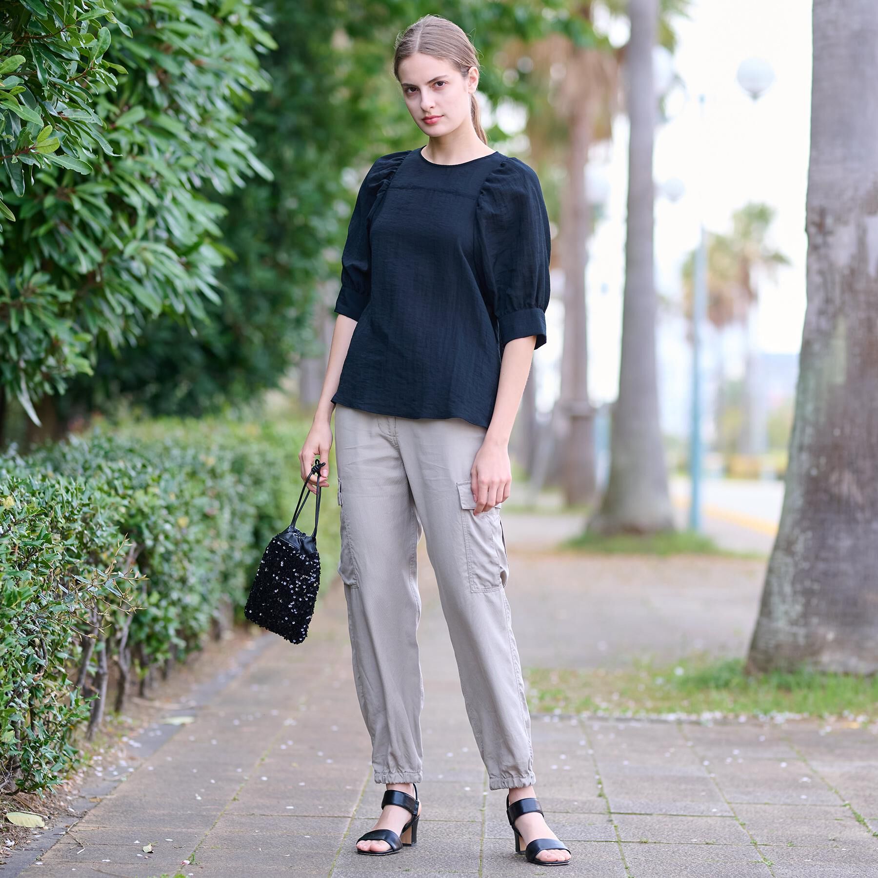 DRESSTERIOR「【洗える/清涼感】ボリュームスリーブバックジップブラウス」|シャツ・ブラウス|