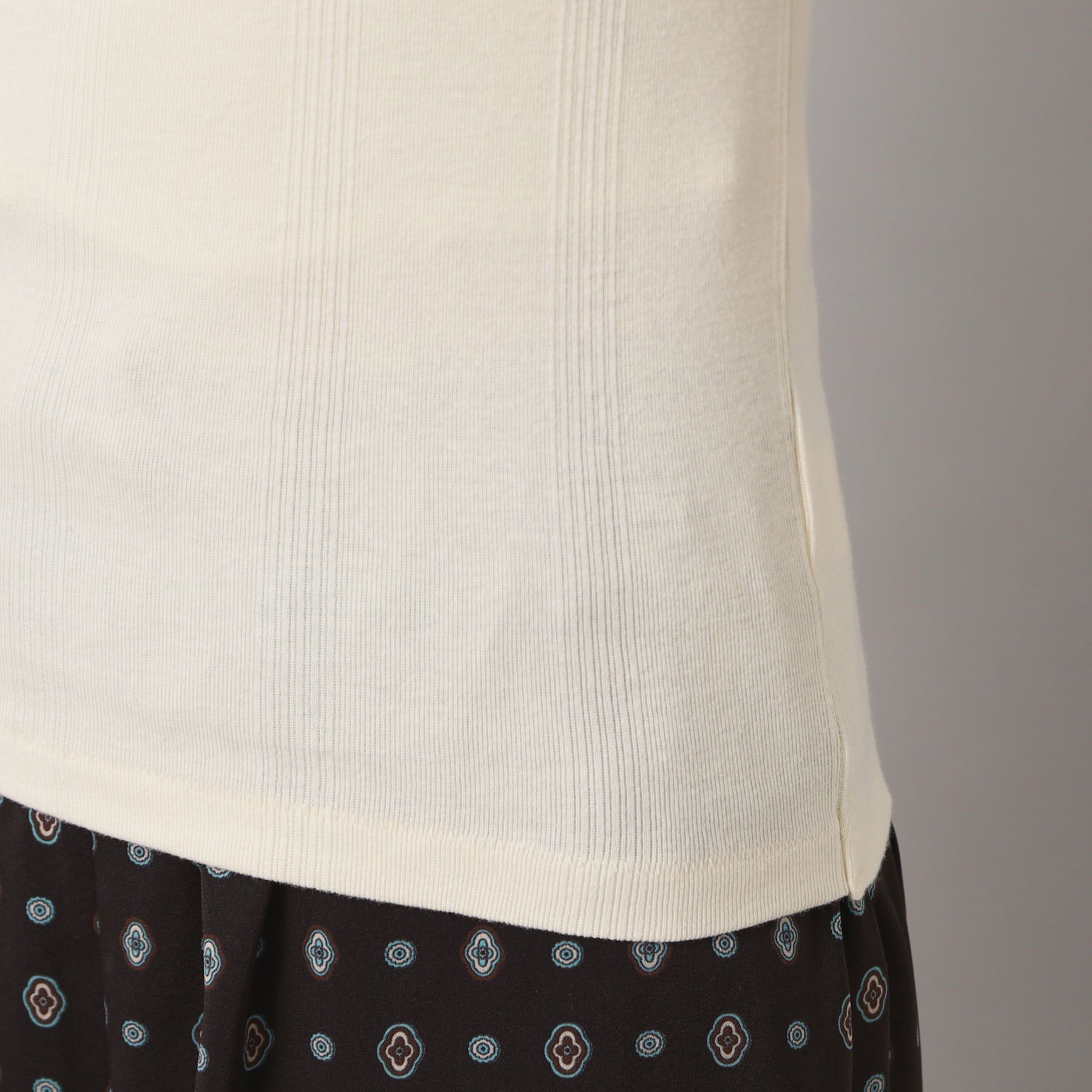 DRESSTERIOR「Robert．P．Miller（ロベルト・ピー・ミラー）パネルリブクルーネックTシャツ」|Tシャツ・カットソー|