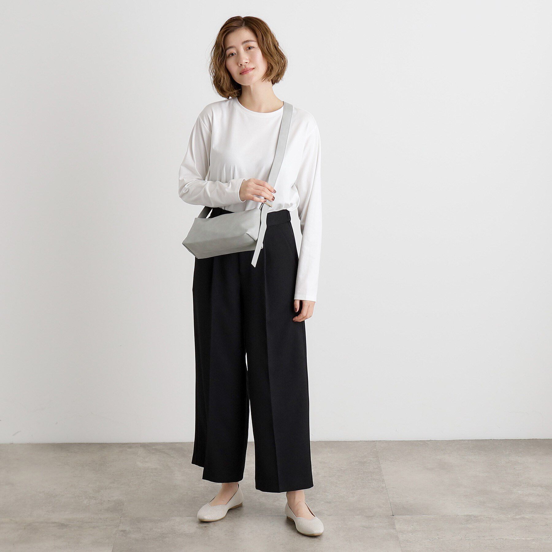 grove「スクエアミニワイドショルダー」|ショルダー・メッセンジャー|