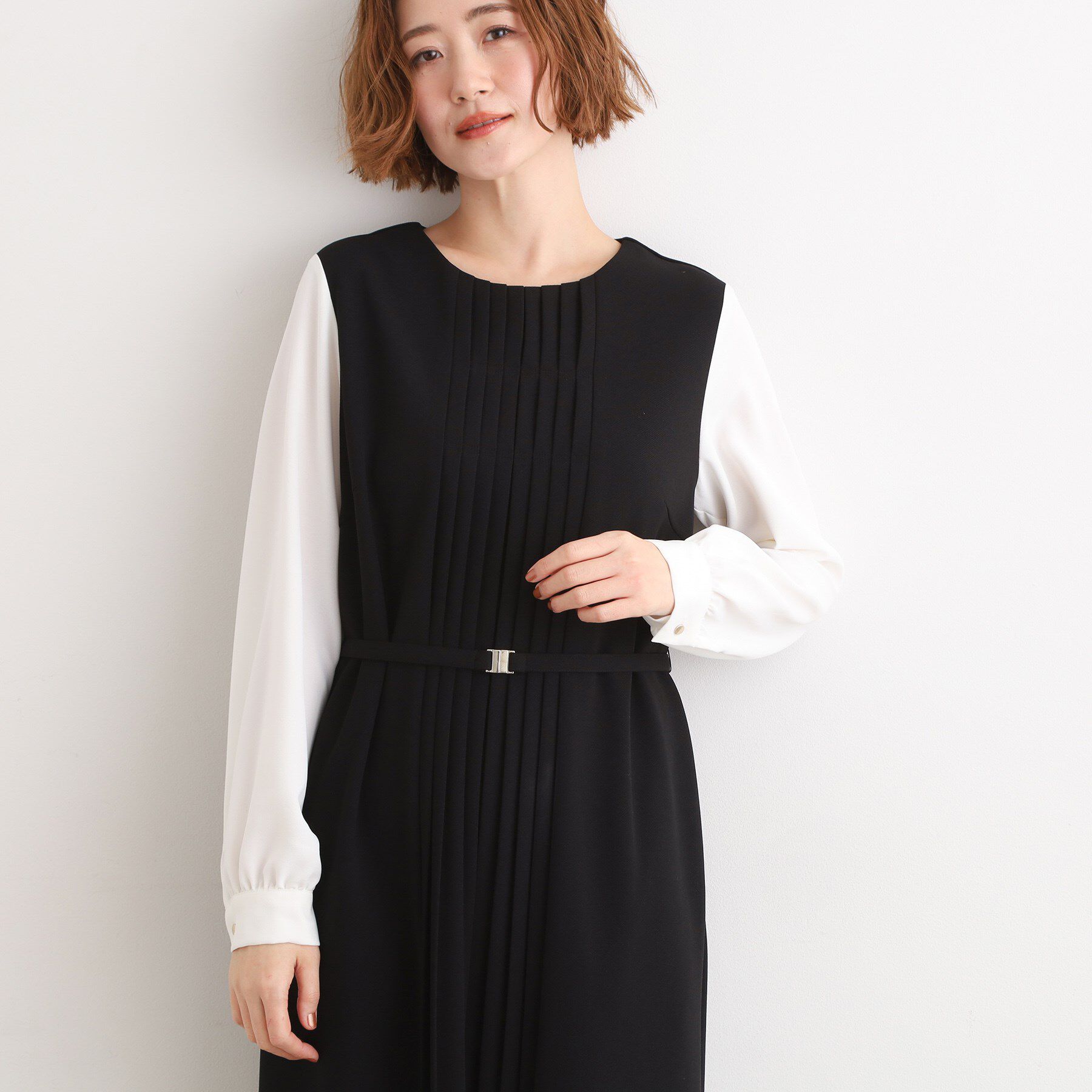 grove「【手洗いOK】フロントプリーツ袖コンシャスワンピース」|ワンピース|