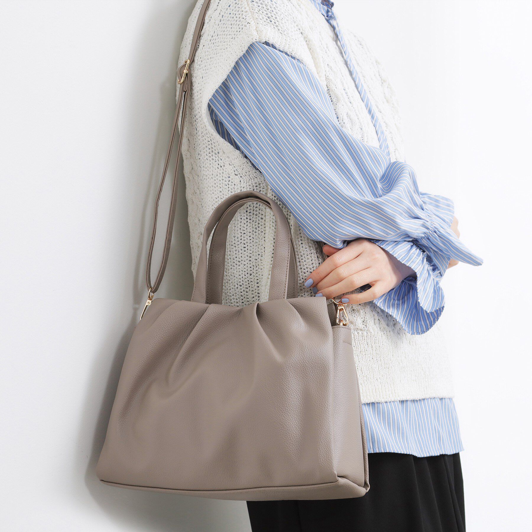 grove「スクエアタック2WAYトート」|トートバッグ|トープ(054)