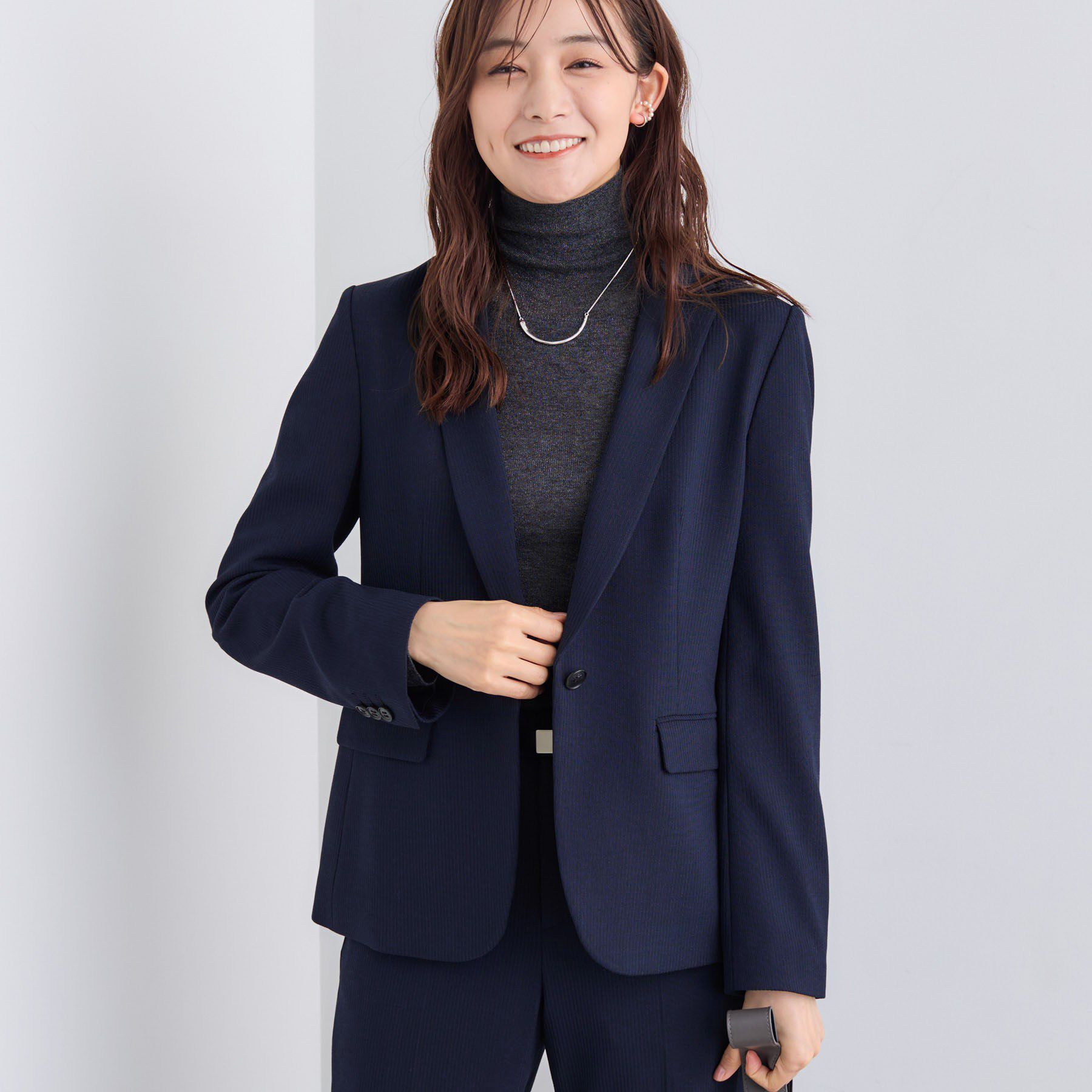 INDIVI「【日本製／通勤スーツ】プレシャスドビー テーラードジャケット」|スーツ|ネイビー(094)