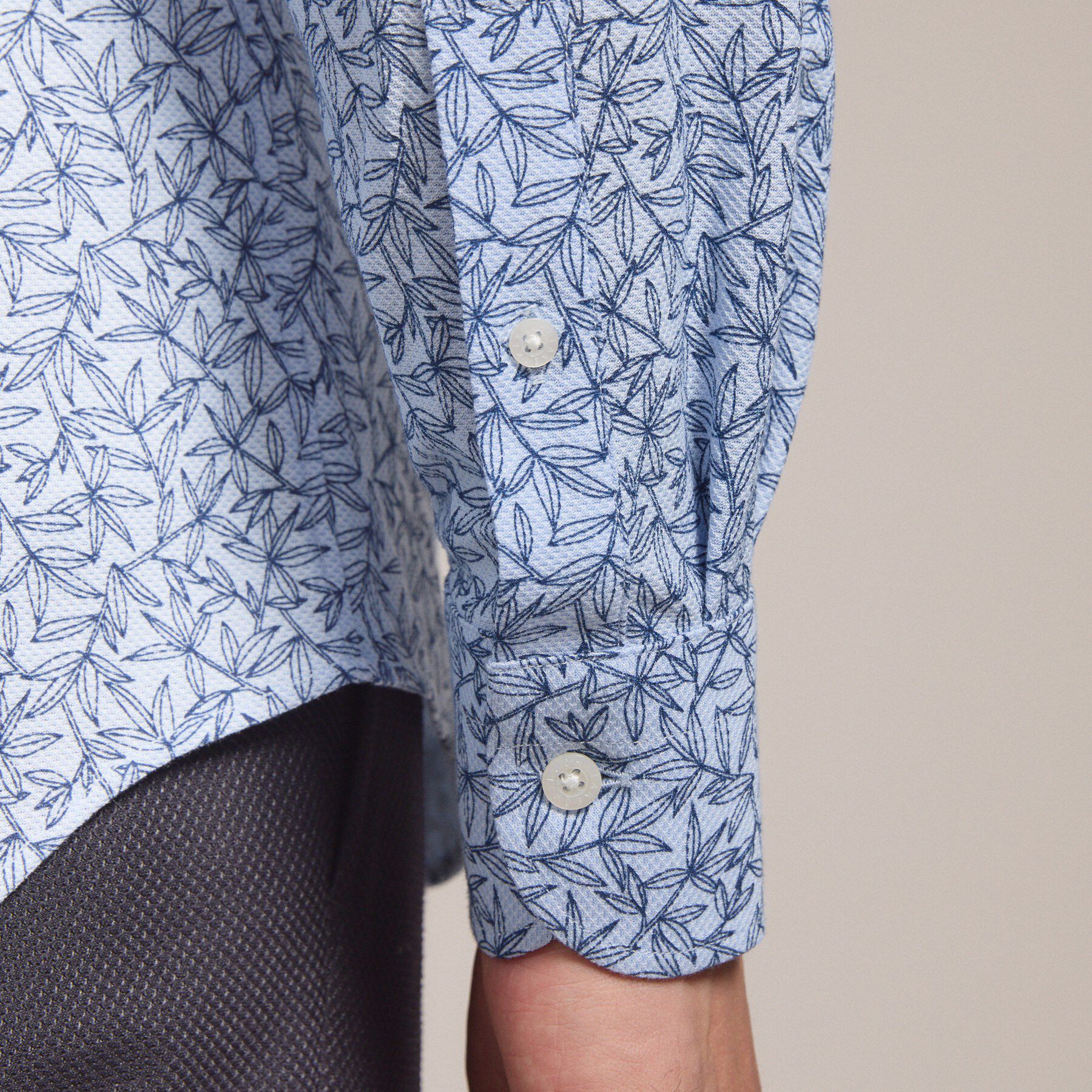 TAKEO KIKUCHI「アルビニリーフプリントジャージ」|シャツ・ブラウス|