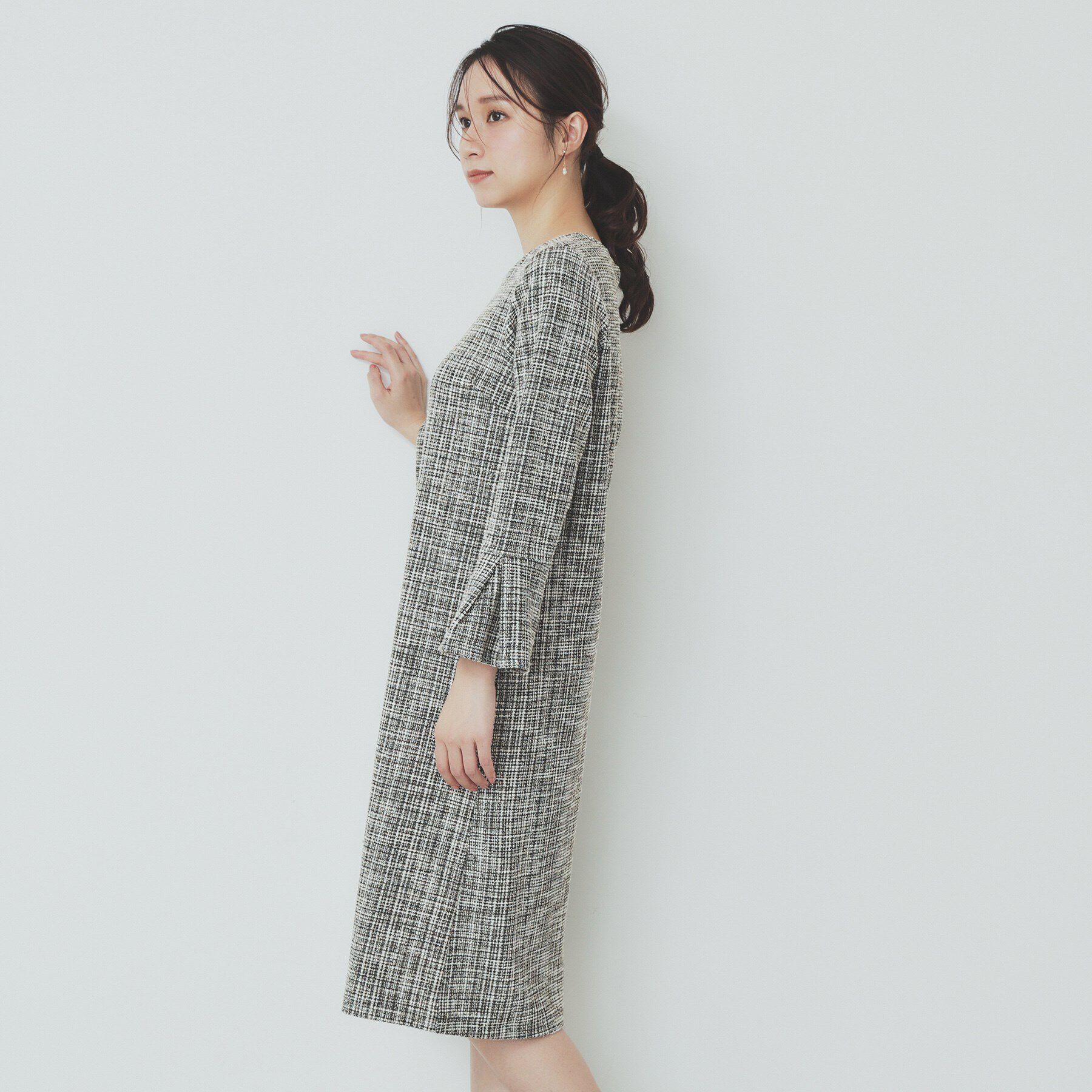 index「ストレッチラメツイードワンピース【洗濯機洗い可】」|ワンピース|