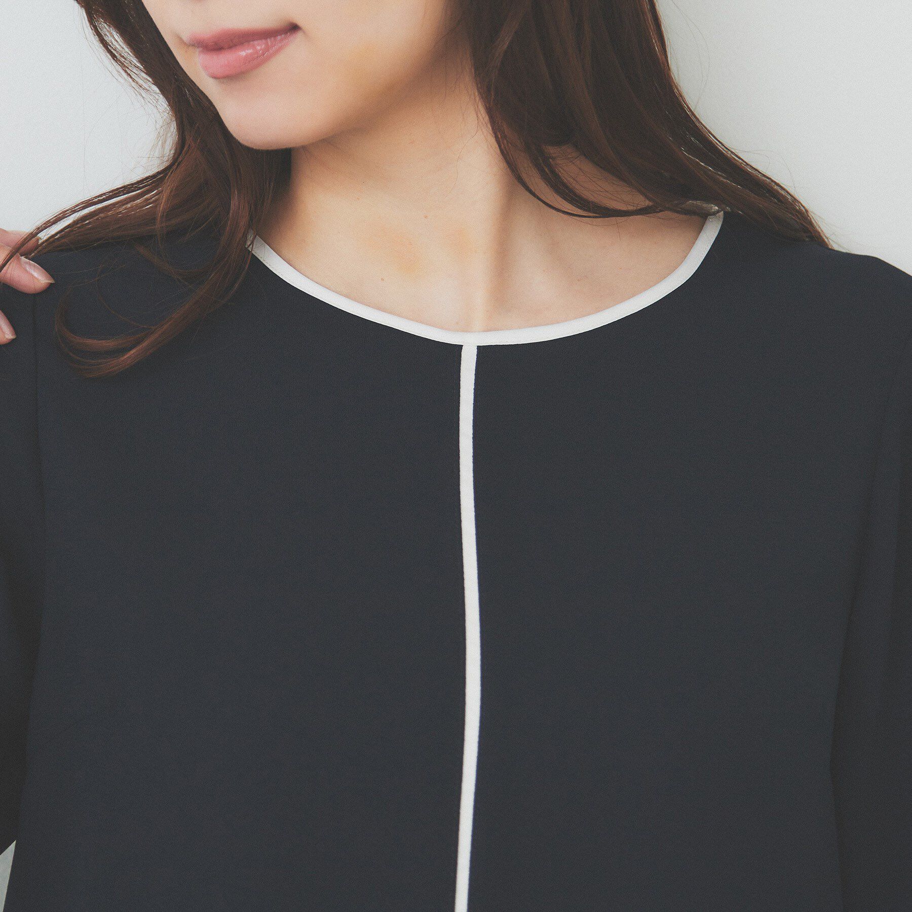 index「バイカラーパイピングブラウス【洗濯機洗い可】」|シャツ・ブラウス|