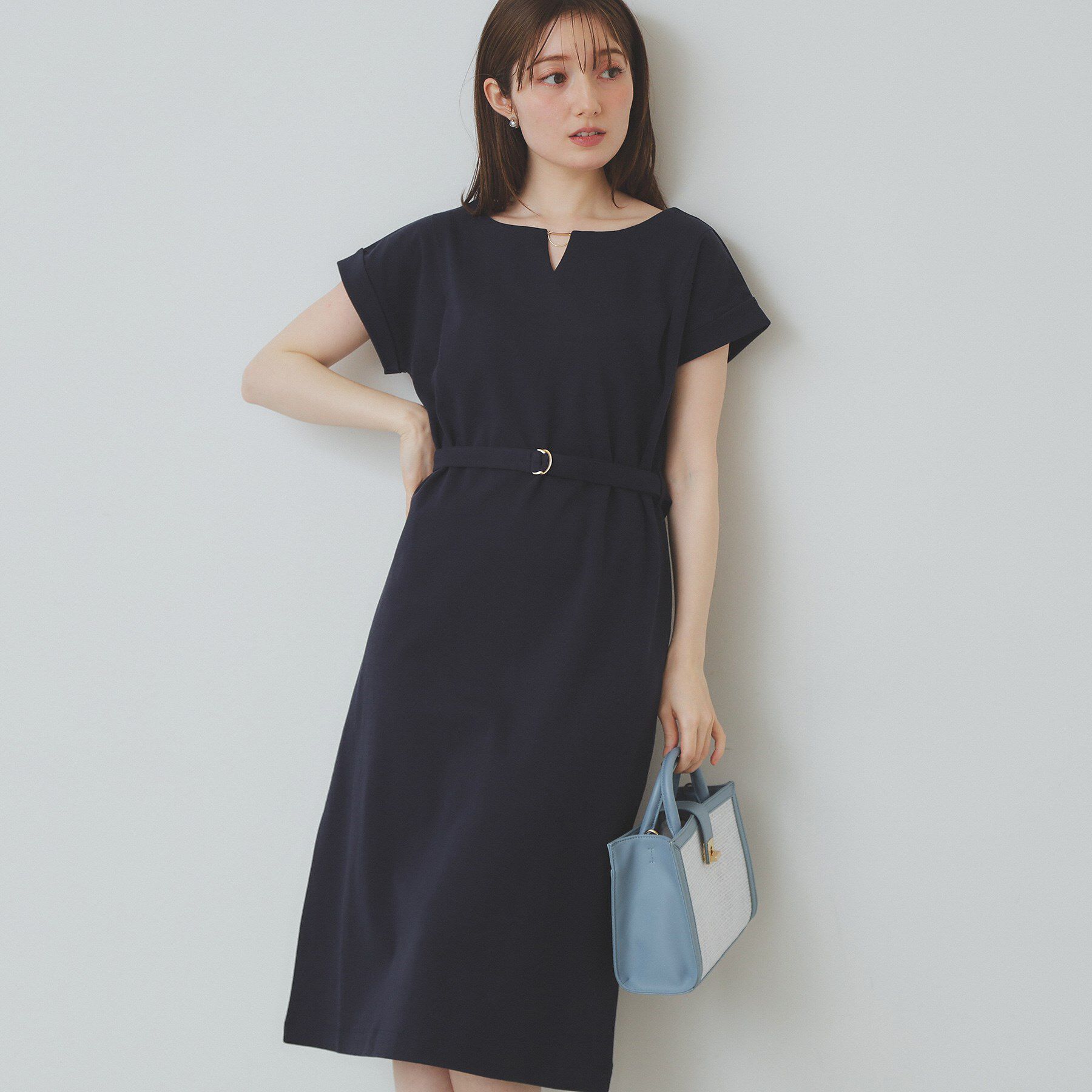 index「《5色展開/XS-3Lサイズ》Iラインシルエットワンピース【UV/接触冷感/洗濯機洗い可】」|ワンピース|ネイビー(094)