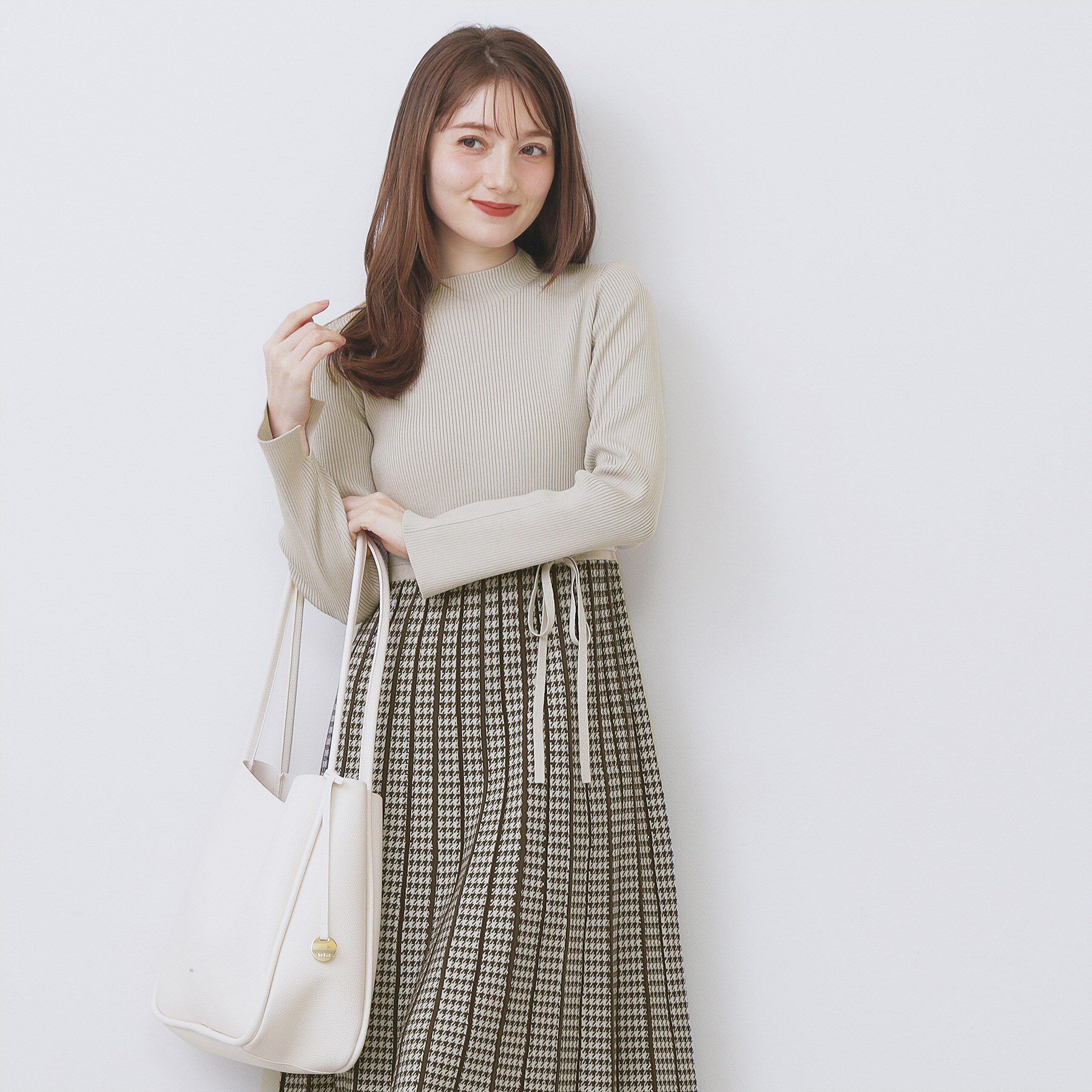 index「千鳥チェックバイカラーニットワンピース【洗濯機OK/抗ピル】」|ワンピース|