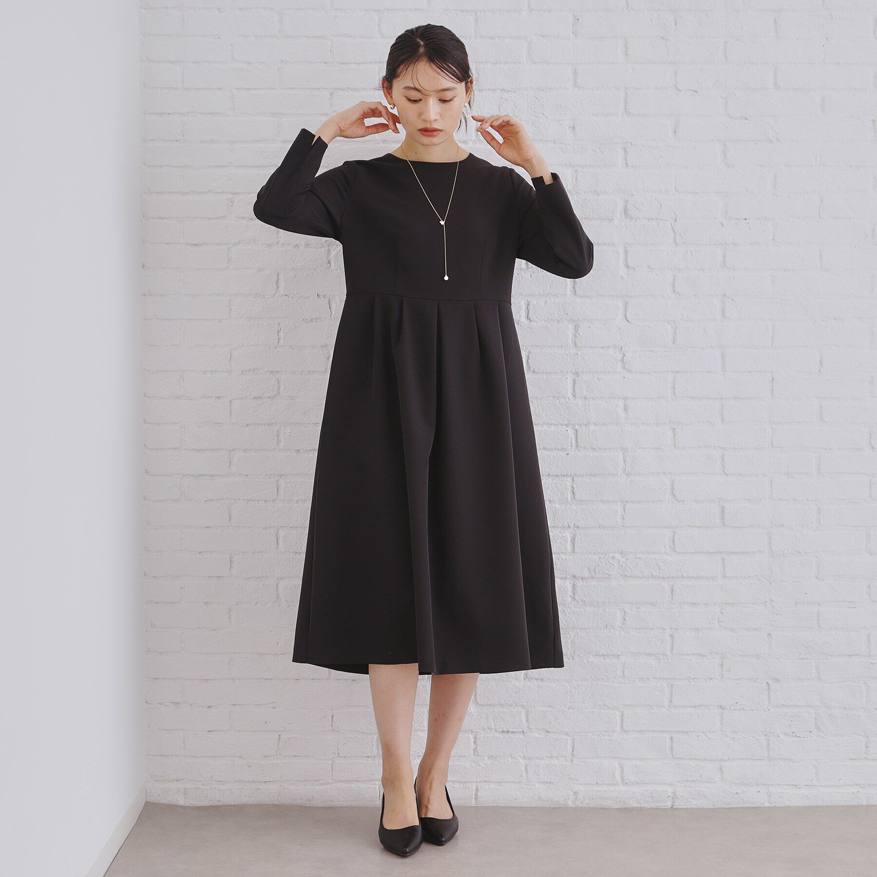 OPAQUE.CLIP「《通勤/セットアップ対応》タックフレアワンピース/ダブルクロス【洗濯機洗い可】」|ワンピース|