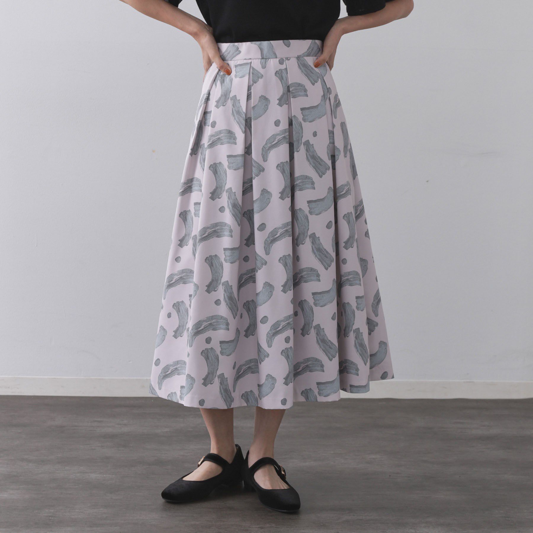 OPAQUE.CLIP「ブラッシュ柄タックフレアスカート【洗濯機洗い可】」|スカート|ライトピンク(170