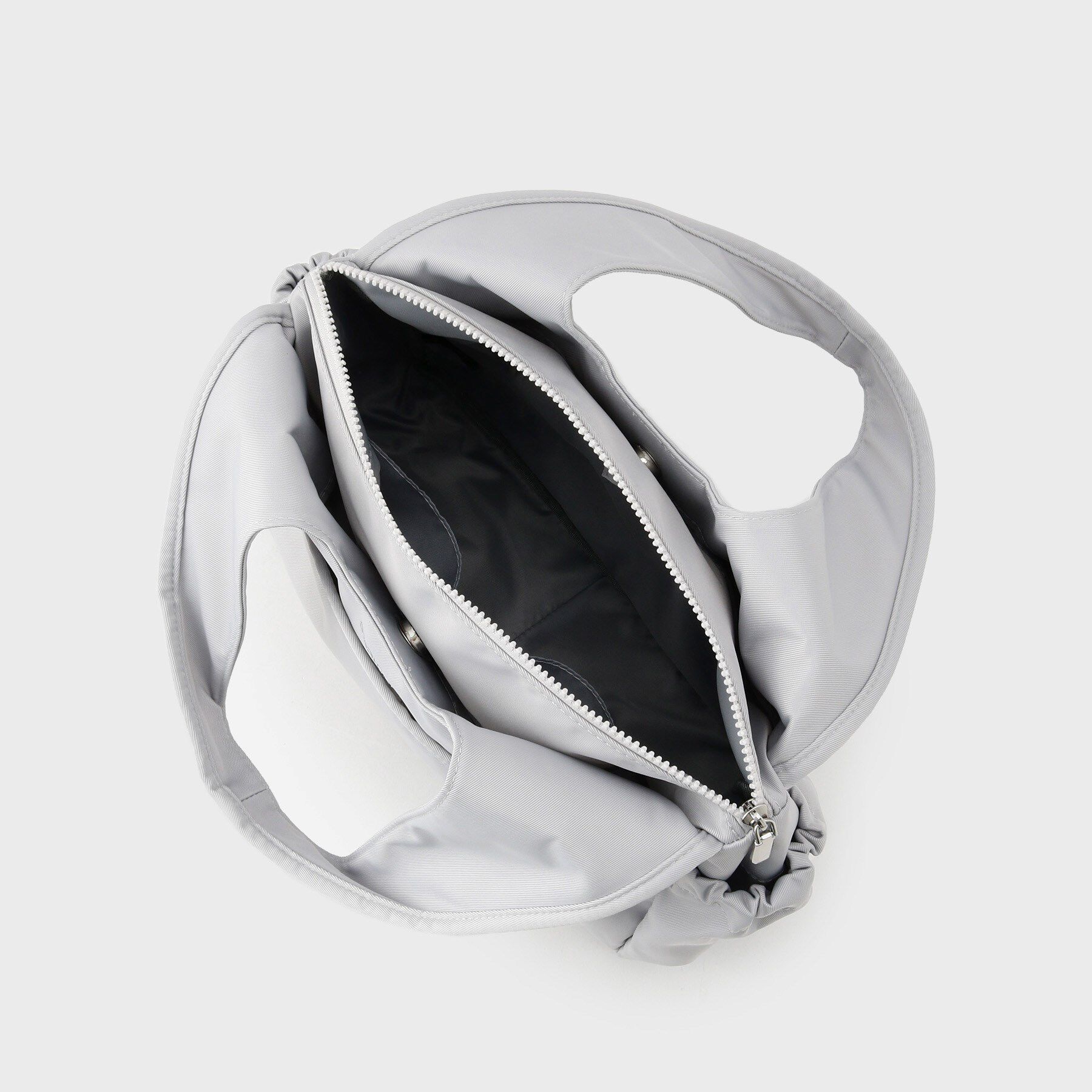 OPAQUE.CLIP「【軽量/多ポケット】ナイロンミドルトートバッグ」|トートバッグ|