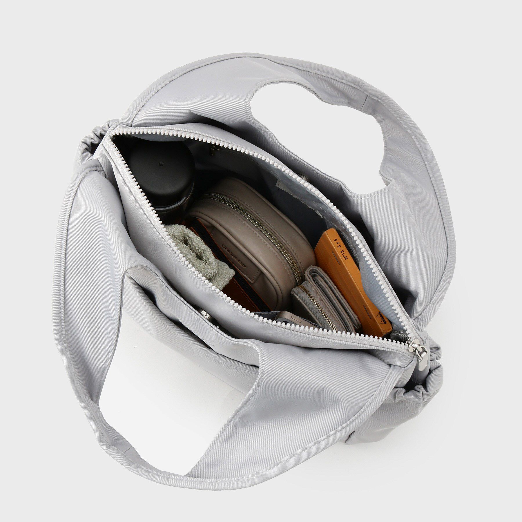 OPAQUE.CLIP「【軽量/多ポケット】ナイロンミドルトートバッグ」|トートバッグ|