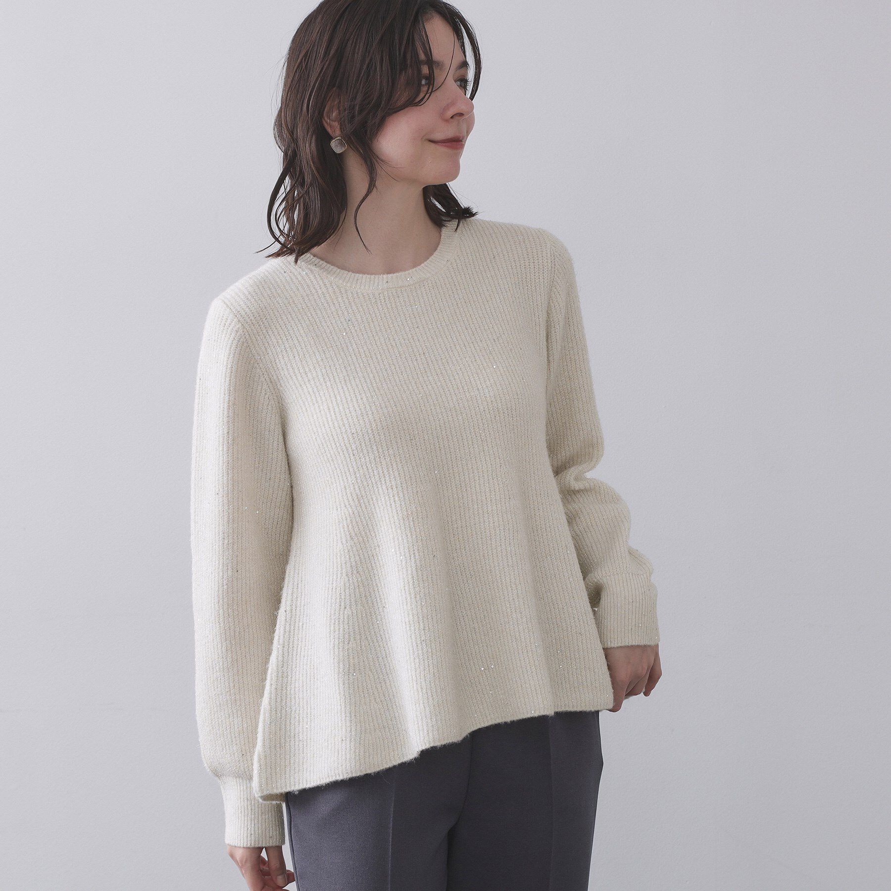 OPAQUE.CLIP「スパンコールラメ衿2WAYペプラムニット【洗濯機OK】」|ニット・セーター|