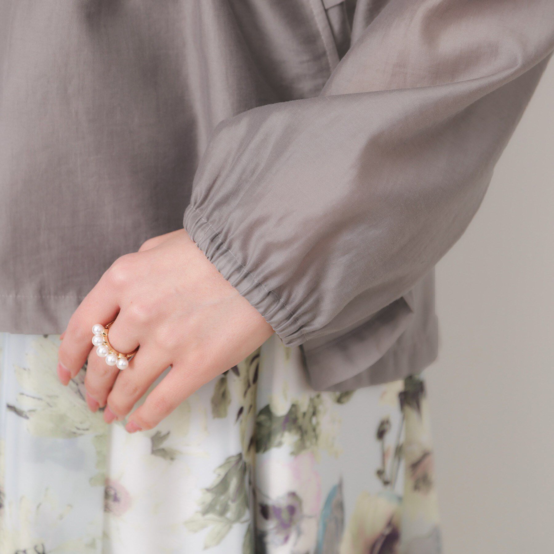 Couture broach「【オシャレな透け感・ペプラム】愛されシアーマンパ」|ブルゾン・スタジャン|