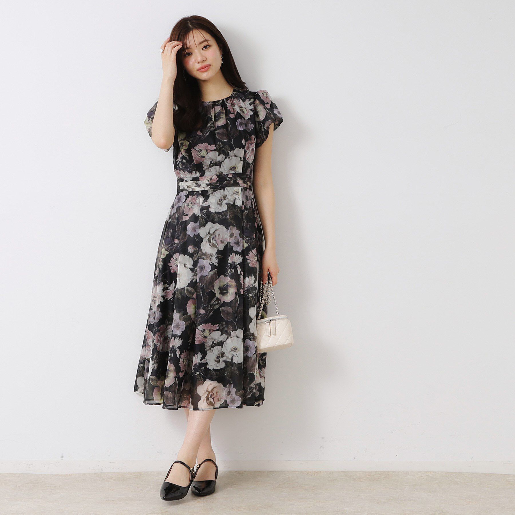 Couture broach「【花柄・一枚で着映える・細見え】Summerオーガンフルールワンピース」|ワンピース|