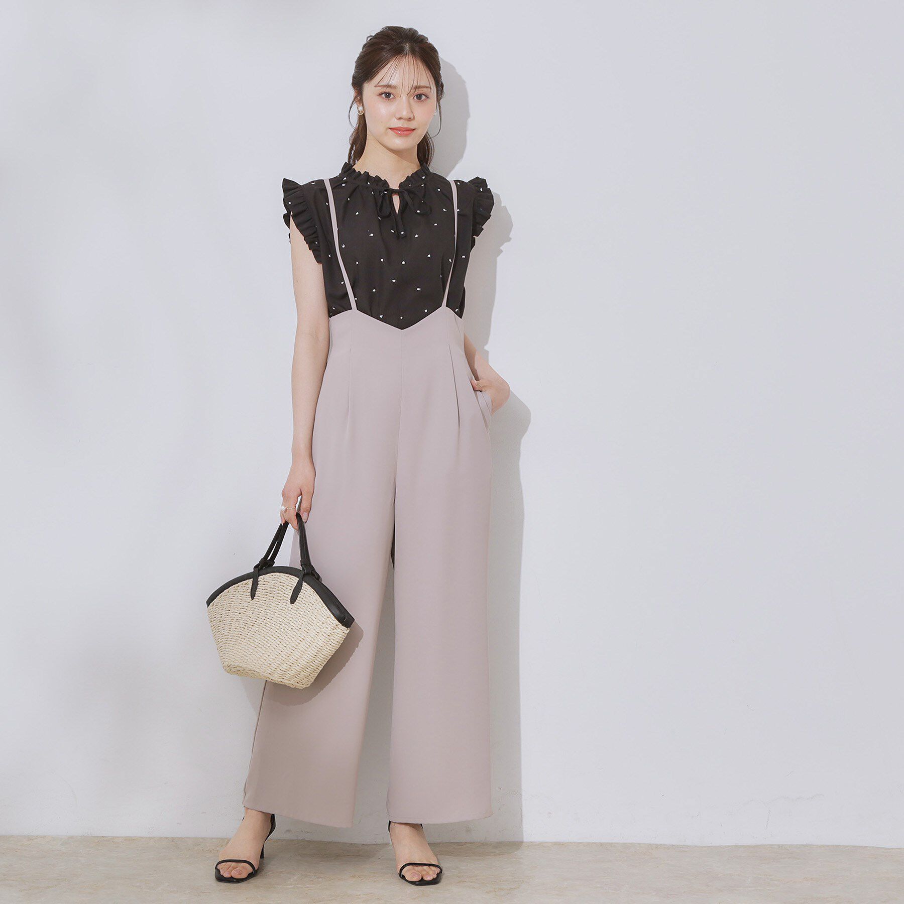 Couture broach「【マシンウォッシャブル】ドット刺繍リボンデザインブラウス」|シャツ・ブラウス|