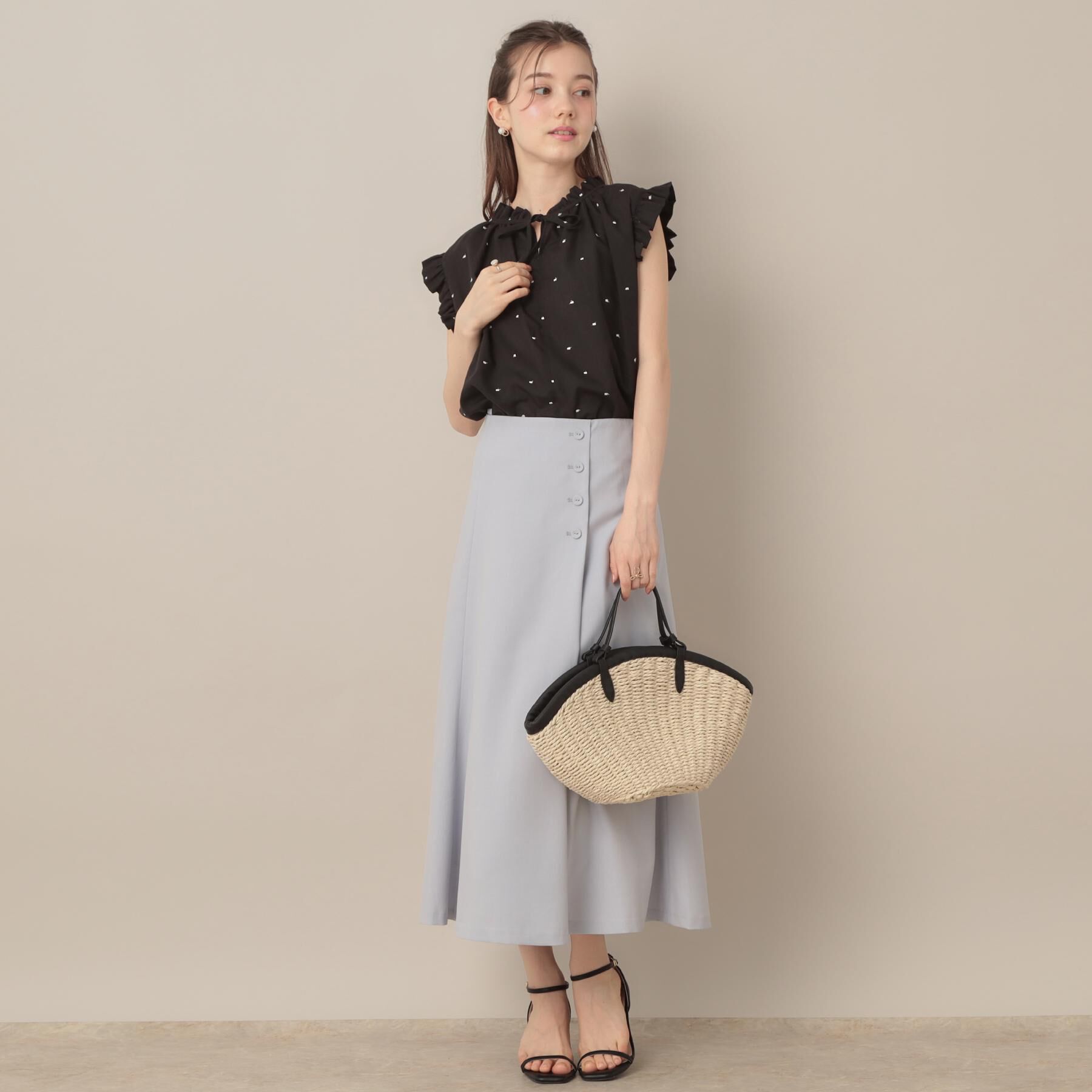 Couture broach「【マシンウォッシャブル】ドット刺繍リボンデザインブラウス」|シャツ・ブラウス|