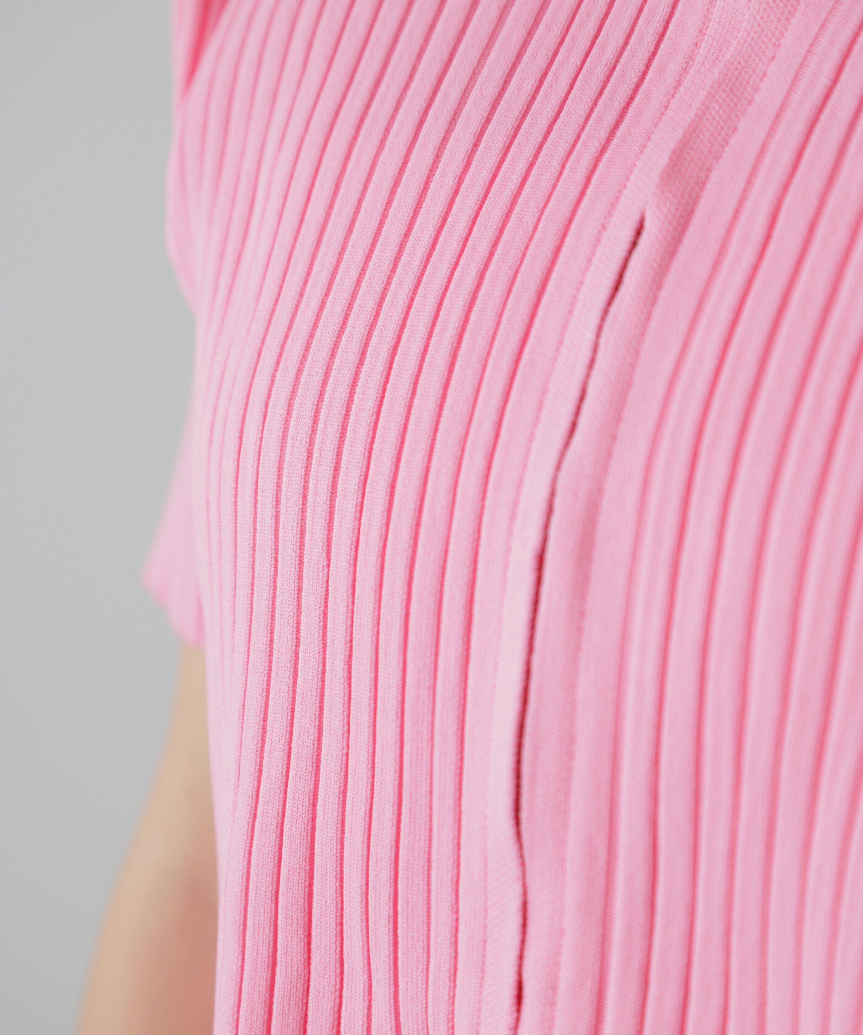  「襟付き半袖ジップニットカーディガン」|ニット・セーター|