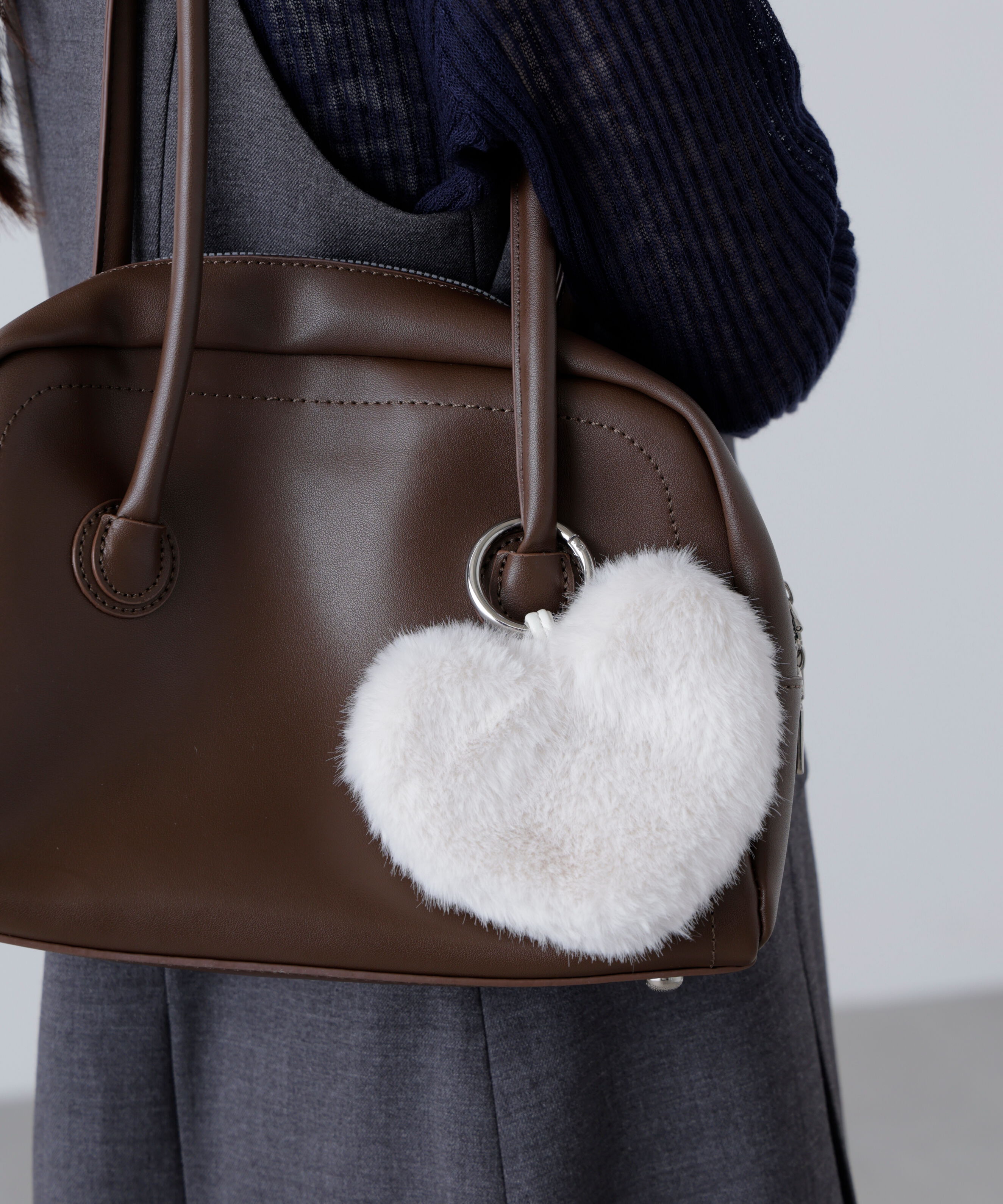  「ハートフェイクチャーム」|ハンカチ|ホワイト