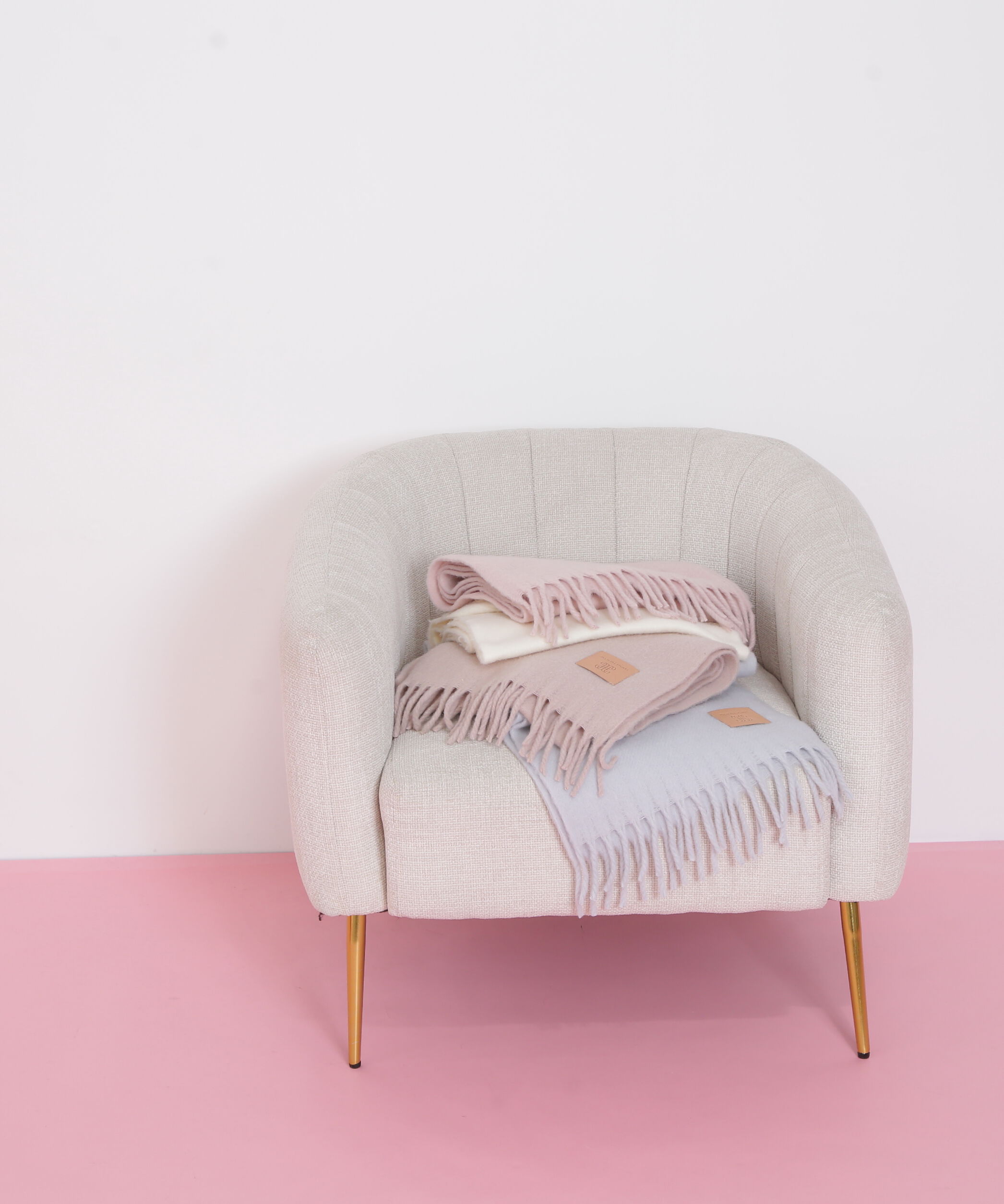  「レザータグループヤーンストール」|バンダナ・スカーフ|