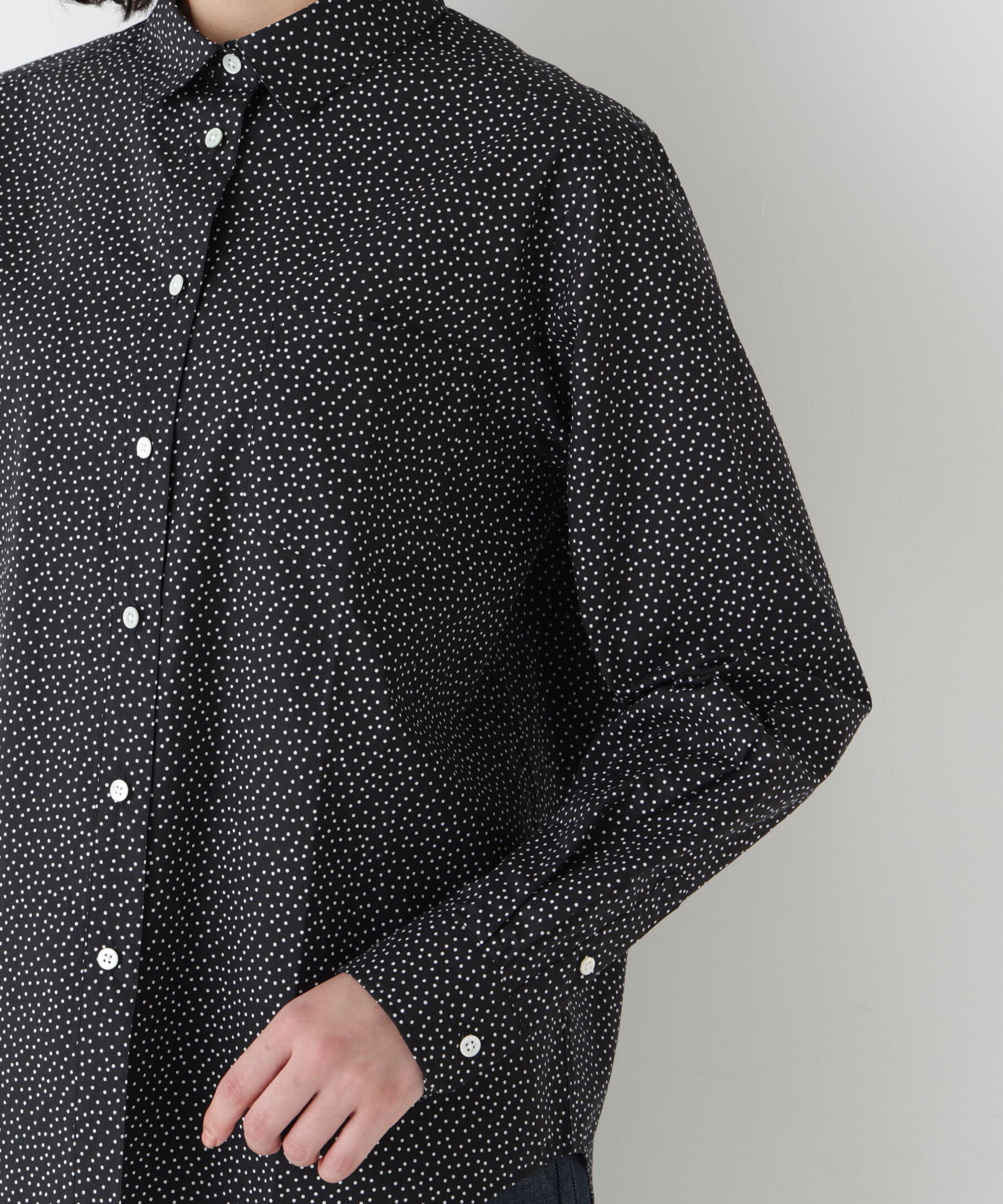  「◆《ウォッシャブル》ドット柄ベーシックシャツ」|シャツ・ブラウス|