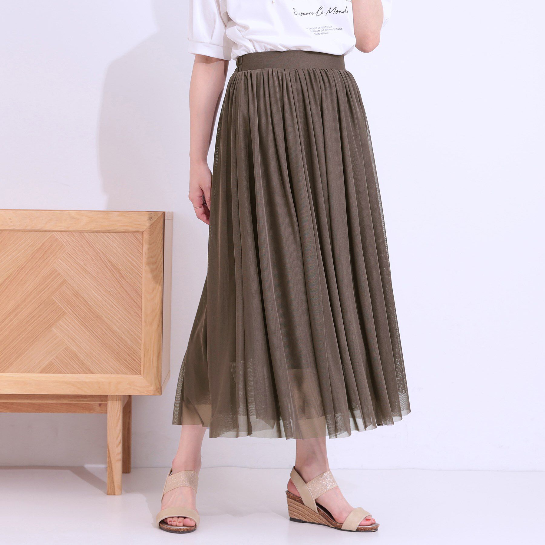SHOO･LA･RUE「【S-LL】歩くたび揺れる姿が美しい とろみチュールスカート」|スカート|ブラウン(043)