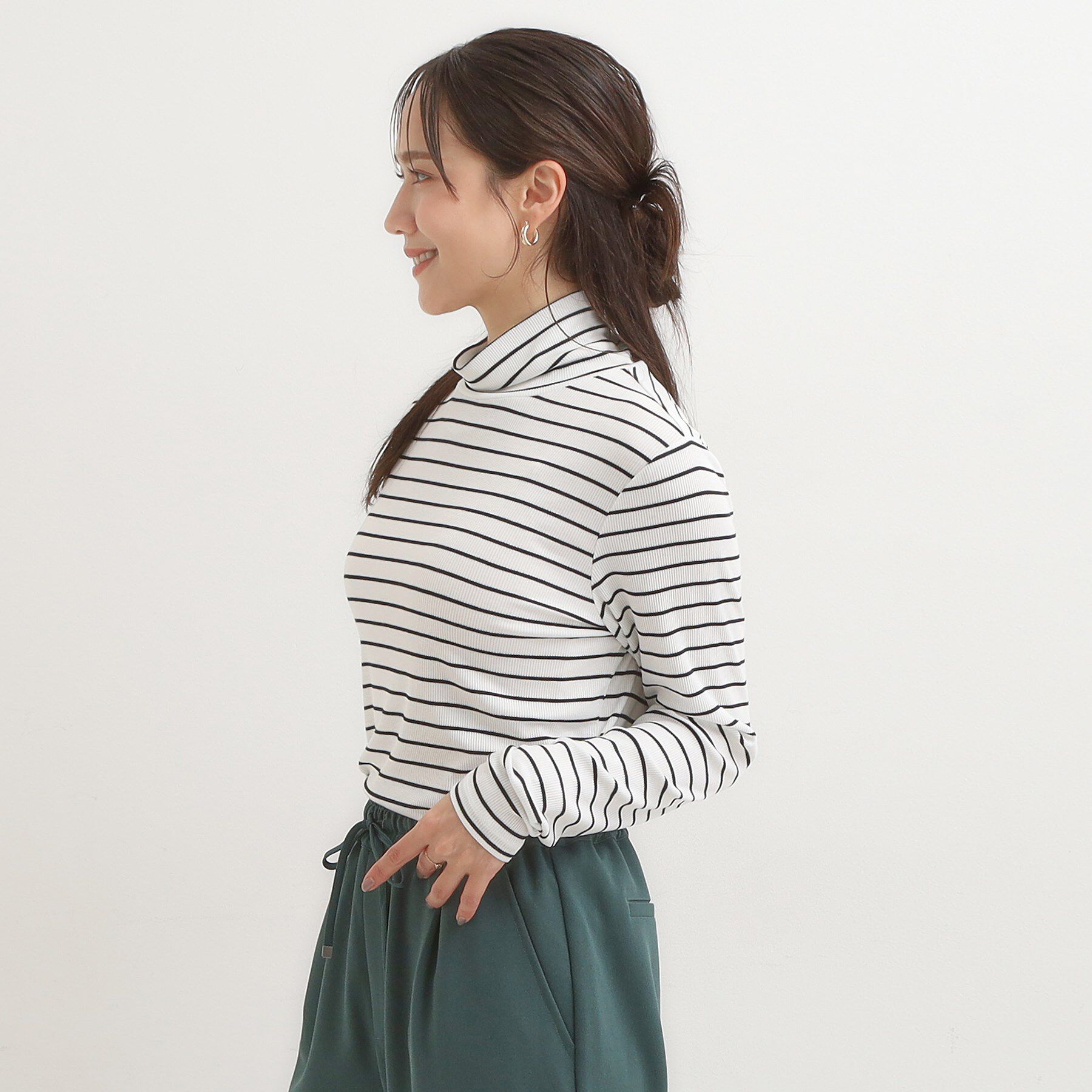 SHOO･LA･RUE「【S-LL/吸湿発熱】なめらかとろみ インナータートル」|Tシャツ・カットソー|