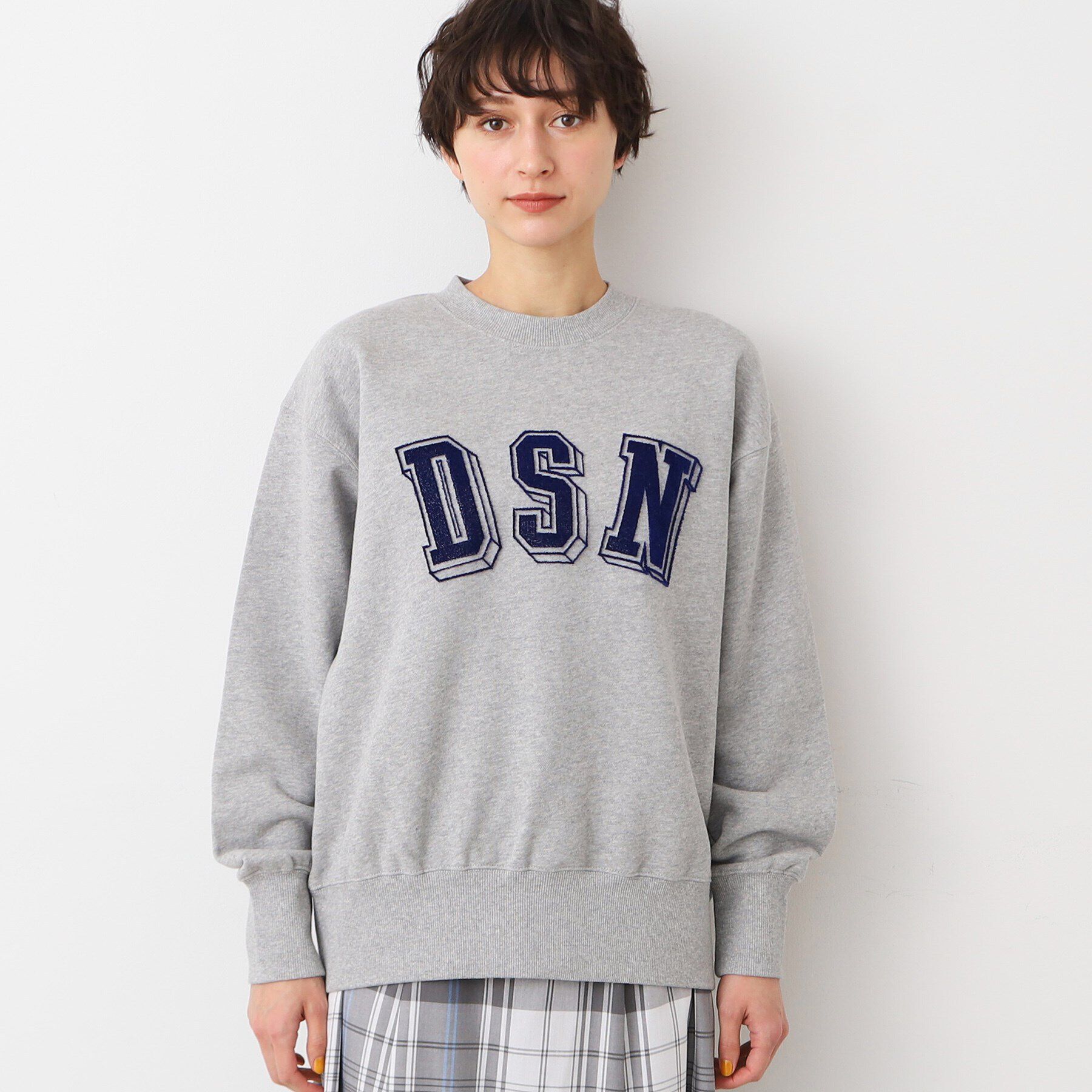 Dessin「【ユニセックス・洗える・セットアップ可能】タフティングロゴスウェット」|パーカー|