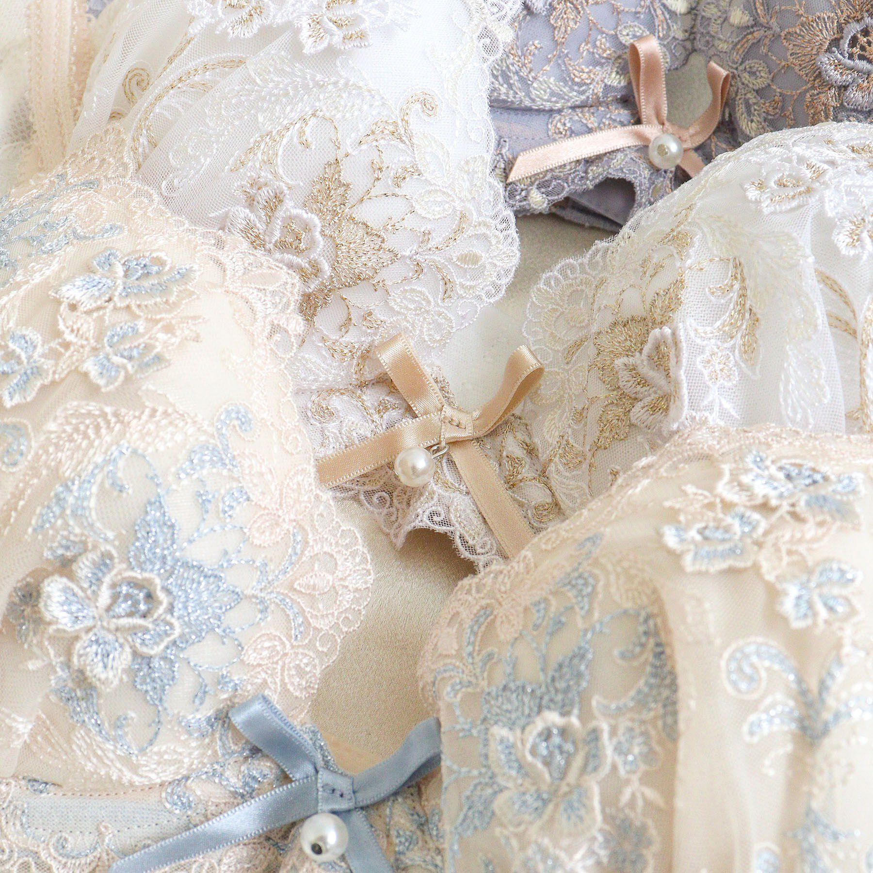 Risa Magli「カタリーナ ブラジャー (B-C) ＜V Make Type＞」|インナー|