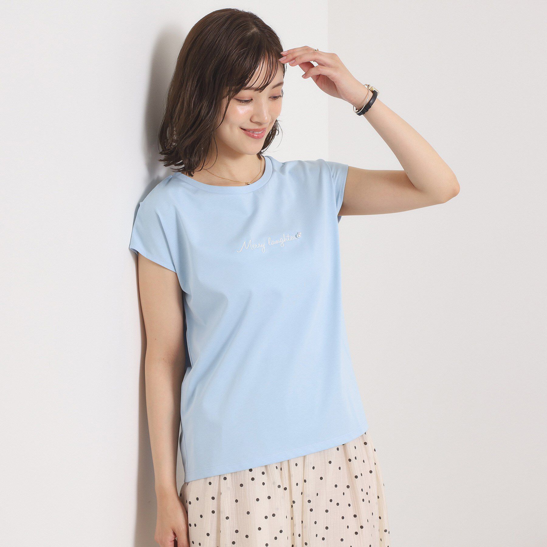 ITS&rsquo;DEMO「【接触冷感／洗濯機OK】刺繍&times;パール調ロゴフレンチT」|Tシャツ・カットソー|サックスブルー(09