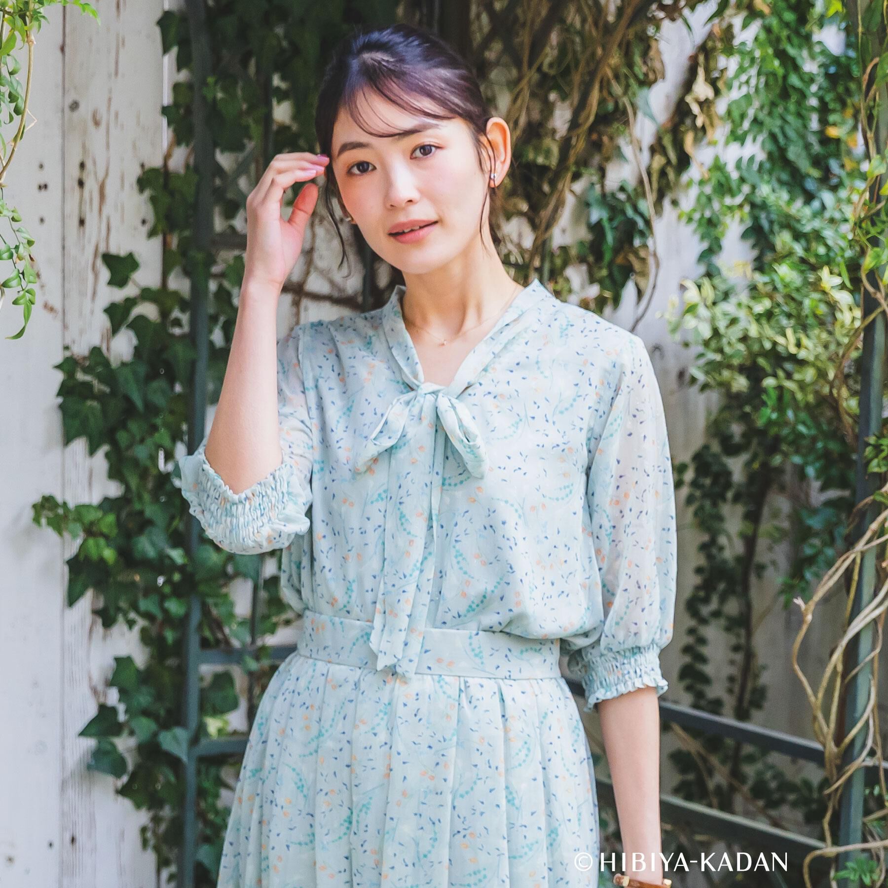 ITS&rsquo;DEMO「【ITS&rsquo;DEMO &times; HIBIYA－KADAN】ドビーリボンブラウス」|シャツ・ブラウス|