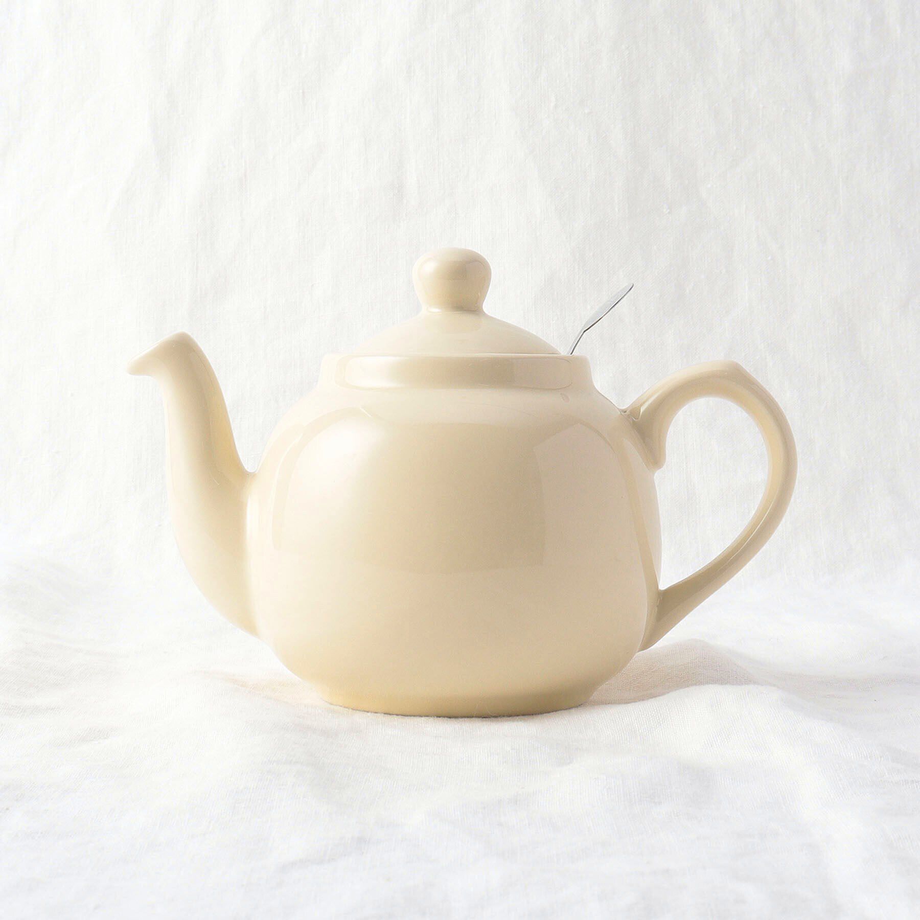 212 KITCHEN STORE「ファームハウス ティーポット アイボリー ２カップ＜London Pottery ロンドンポタリー＞」|食器・キッチングッズ|