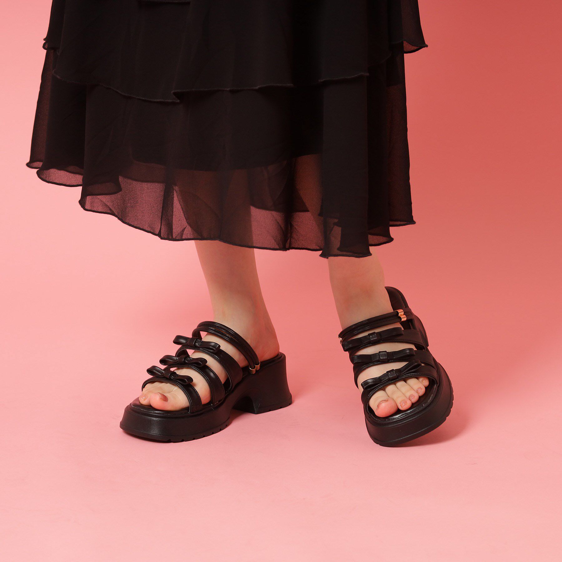 csT&P「3連リボンバレエコアサンダル」|サンダル|
