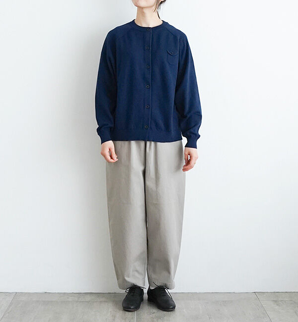 休日と詩「小さなポケットのカーディガン」|カーディガン|