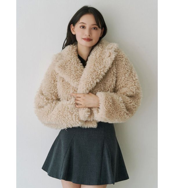MERCURYDUO「テーラードカラーフェイクファーショートコート」|その他|
