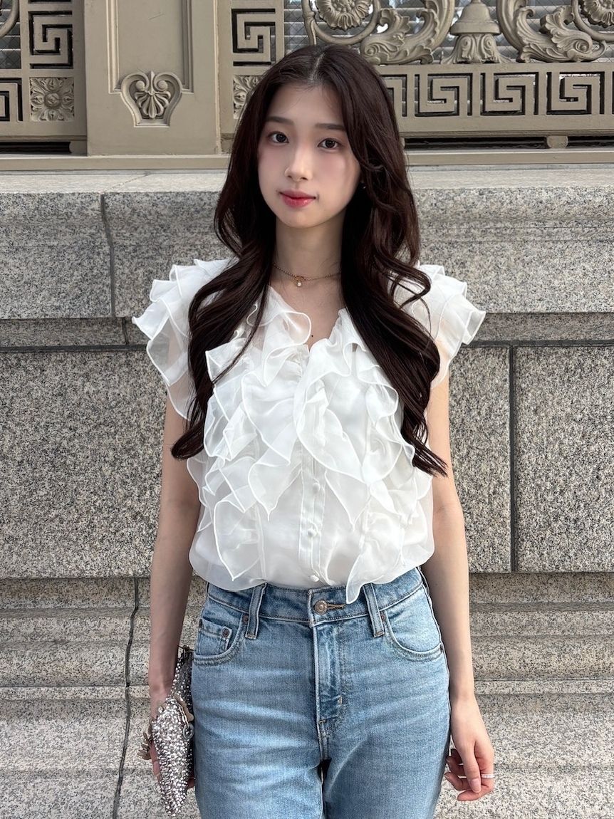 SNIDEL「【WEB限定カラーあり】ノースリフリルブラウス」|シャツ・ブラウス|