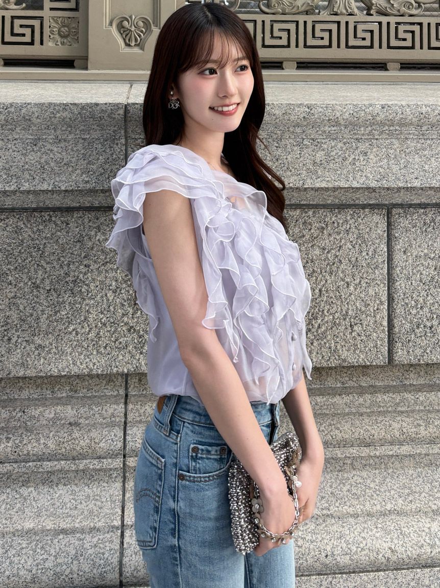 SNIDEL「【WEB限定カラーあり】ノースリフリルブラウス」|シャツ・ブラウス|