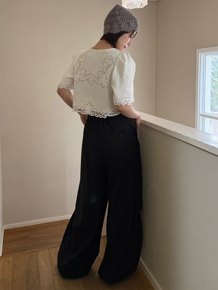 LILY BROWN「カットワークパネルレースジャケット」|ノーカラージャケット|