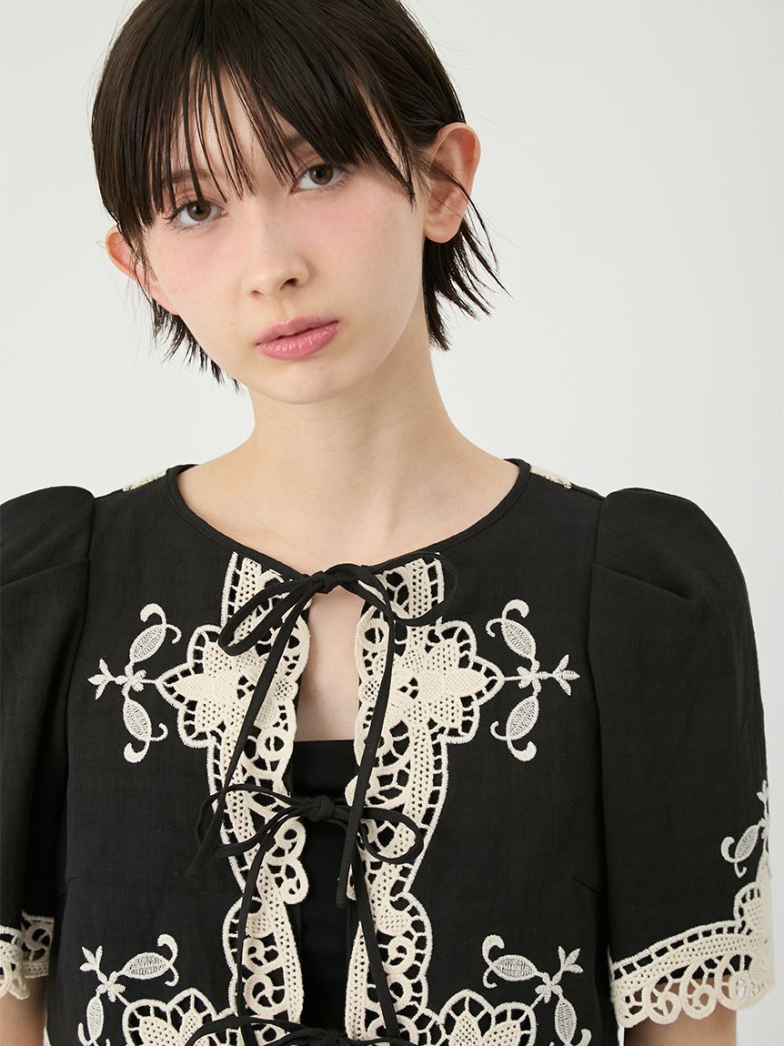 LILY BROWN「カットワークパネルレースジャケット」|ノーカラージャケット|
