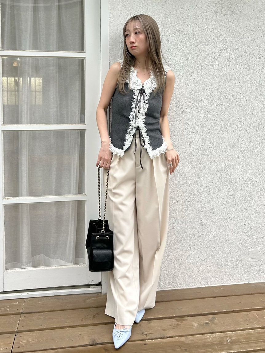 LILY BROWN「【防シワ/ウォッシャブル】ストレートワイドパンツ」|チノ|