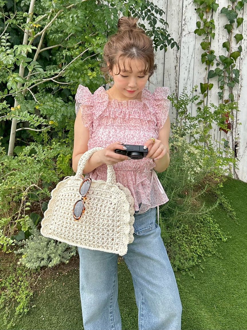 LILY BROWN「【WEB限定カラー】シャーリングレイヤーフリルトップス」|Tシャツ・カットソー|