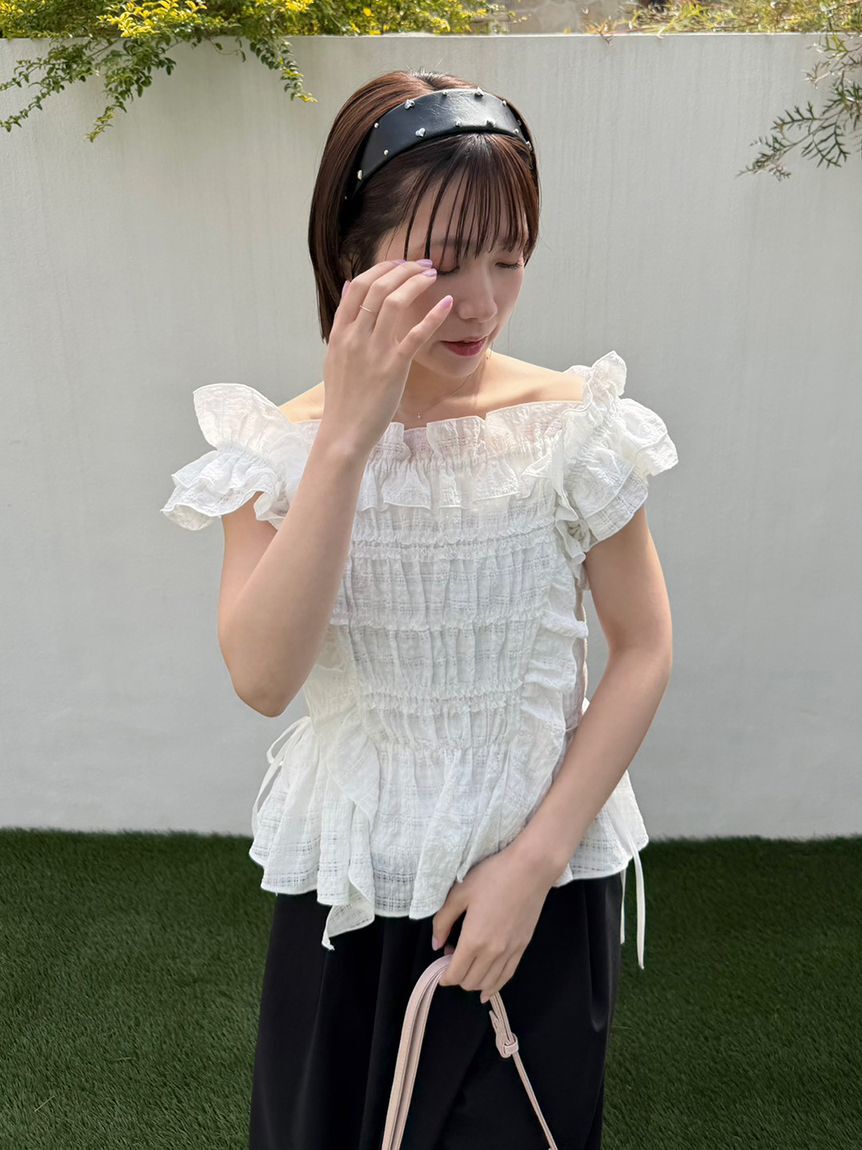 LILY BROWN「【WEB限定カラー】シャーリングレイヤーフリルトップス」|Tシャツ・カットソー|