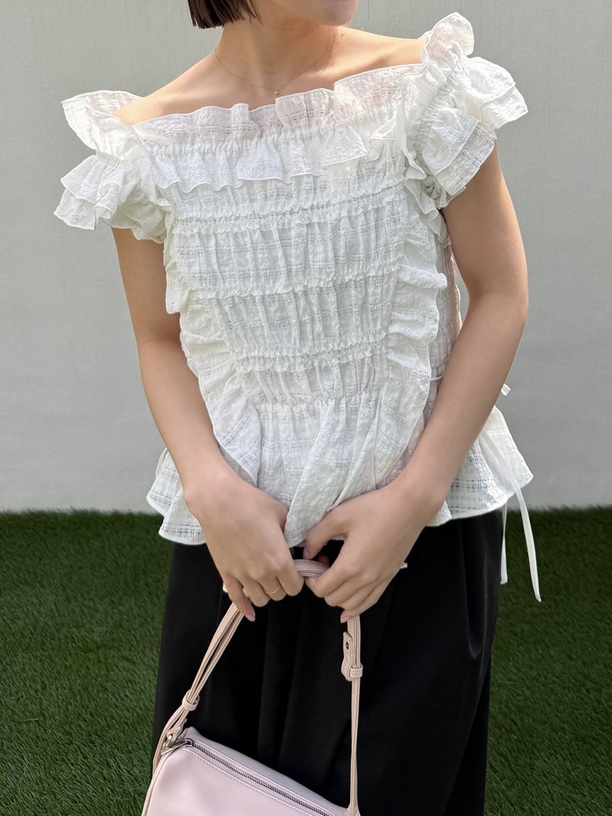 LILY BROWN「【WEB限定カラー】シャーリングレイヤーフリルトップス」|Tシャツ・カットソー|