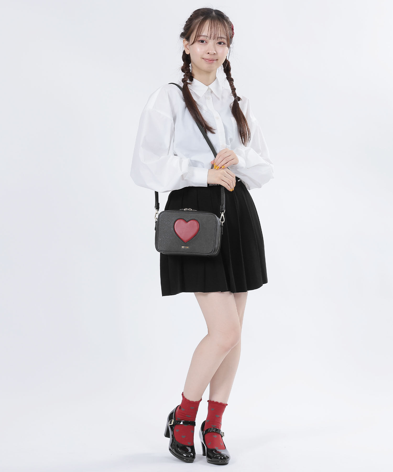 MARY QUANT「ハートインパクト ショルダー」|ショルダー・メッセンジャー|