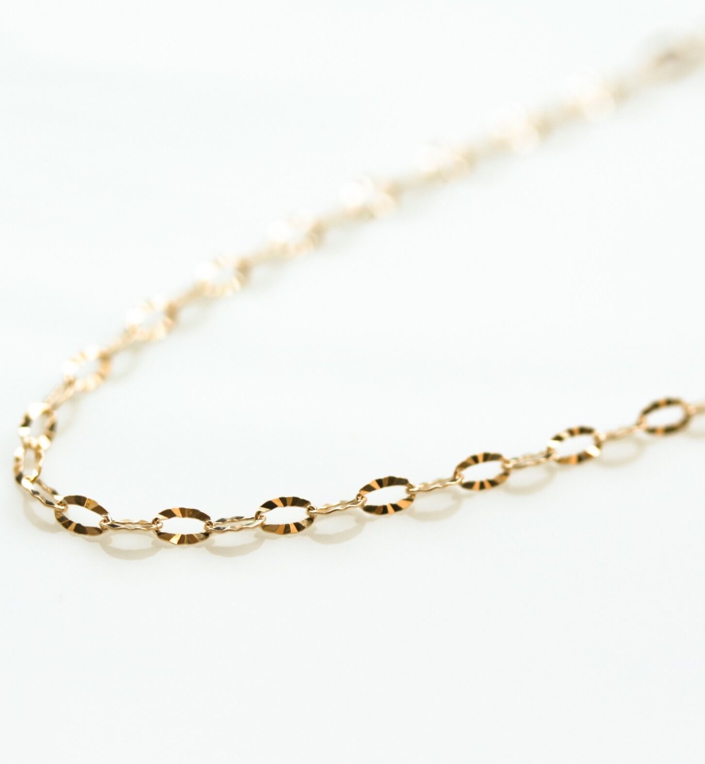  「ゴールド ルナ チェーン チョーカー 35cm | K10YG〈Web限定〉」|ネックレス|