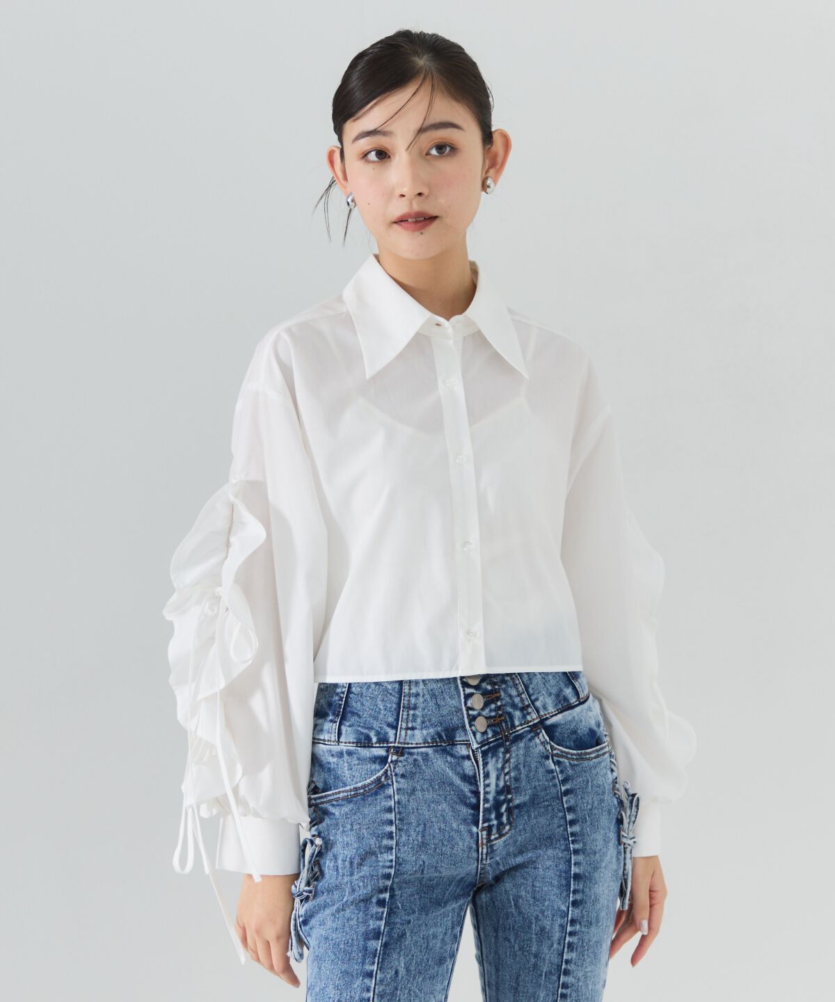 REDYAZEL「カットオフフリルリボンシャツ」|シャツ・ブラウス|