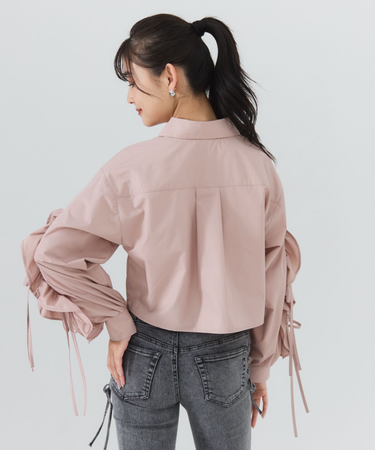 REDYAZEL「カットオフフリルリボンシャツ」|シャツ・ブラウス|