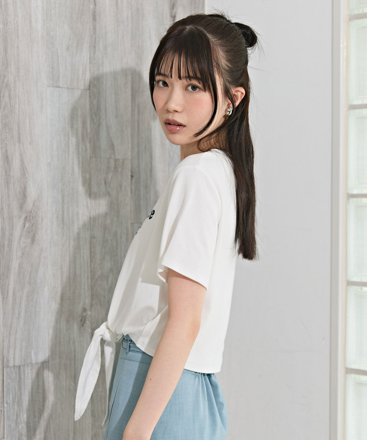 REDYAZEL「フロントリボンTシャツ」|Tシャツ・カットソー|
