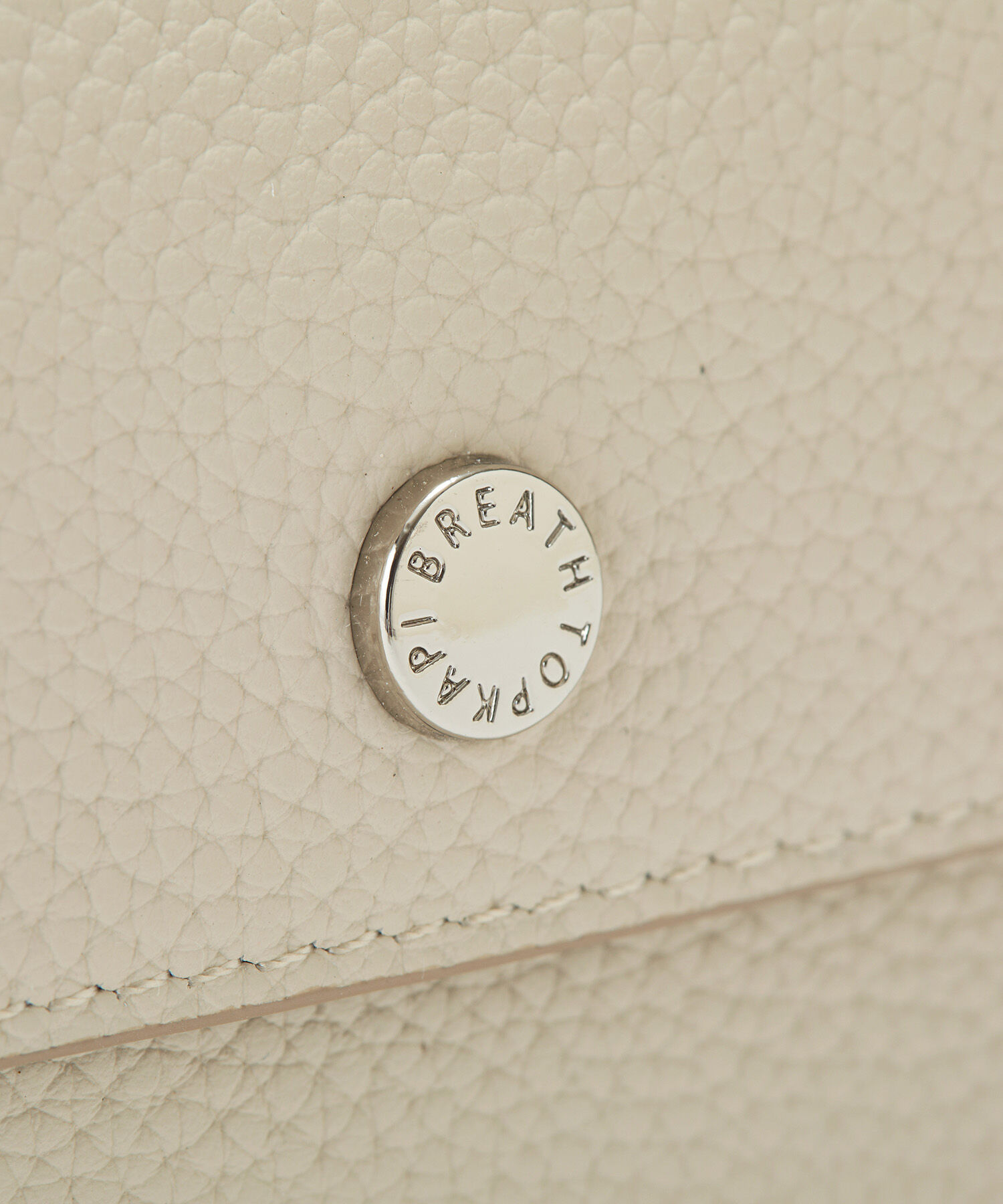 TOPKAPI BREATH「【Breath TOPKAPI】シュリンクレザー 折り財布 /8ポケット/軽量」|財布|